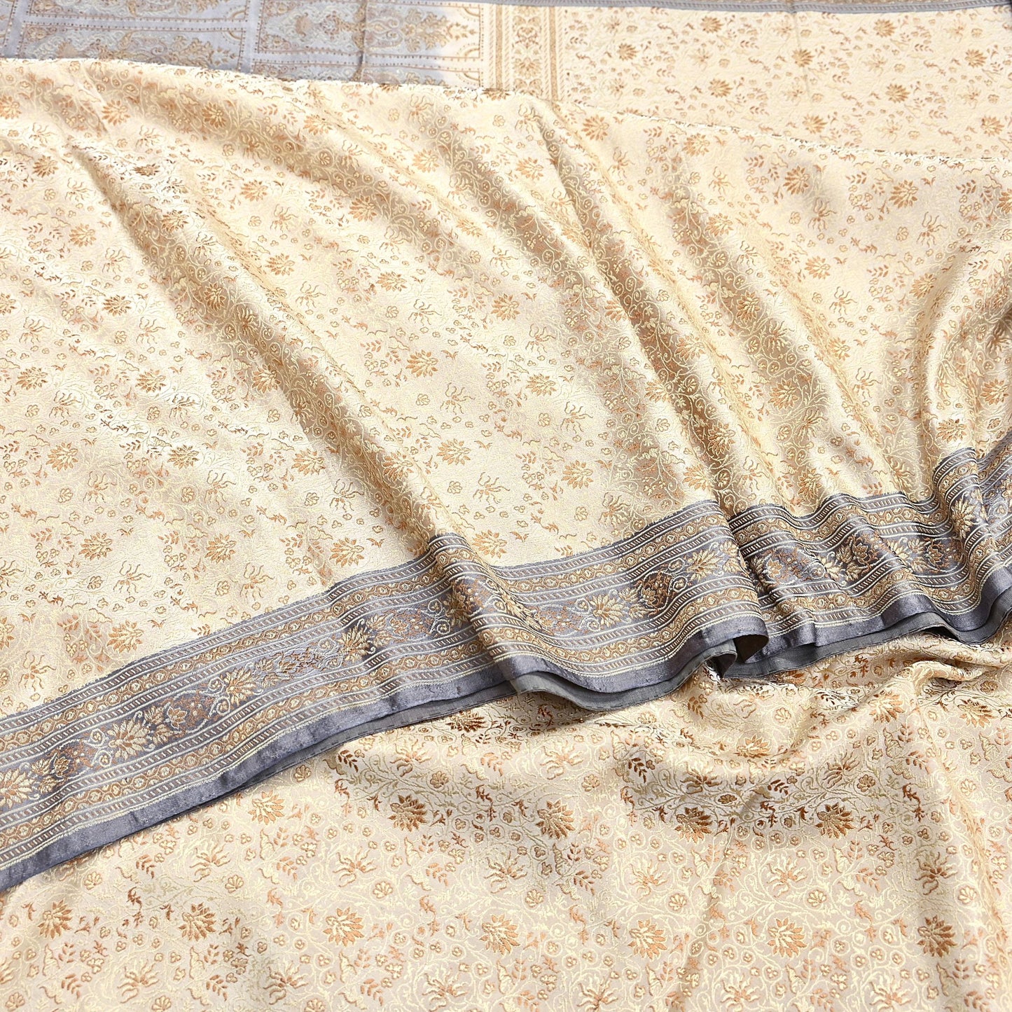 Vintage Beige & Gray Banarasi Silk Saree Pure Satin Silk Handwoven Tanchoi Fabric with Floral Weave 5 Yard Dressmaking Craft Material