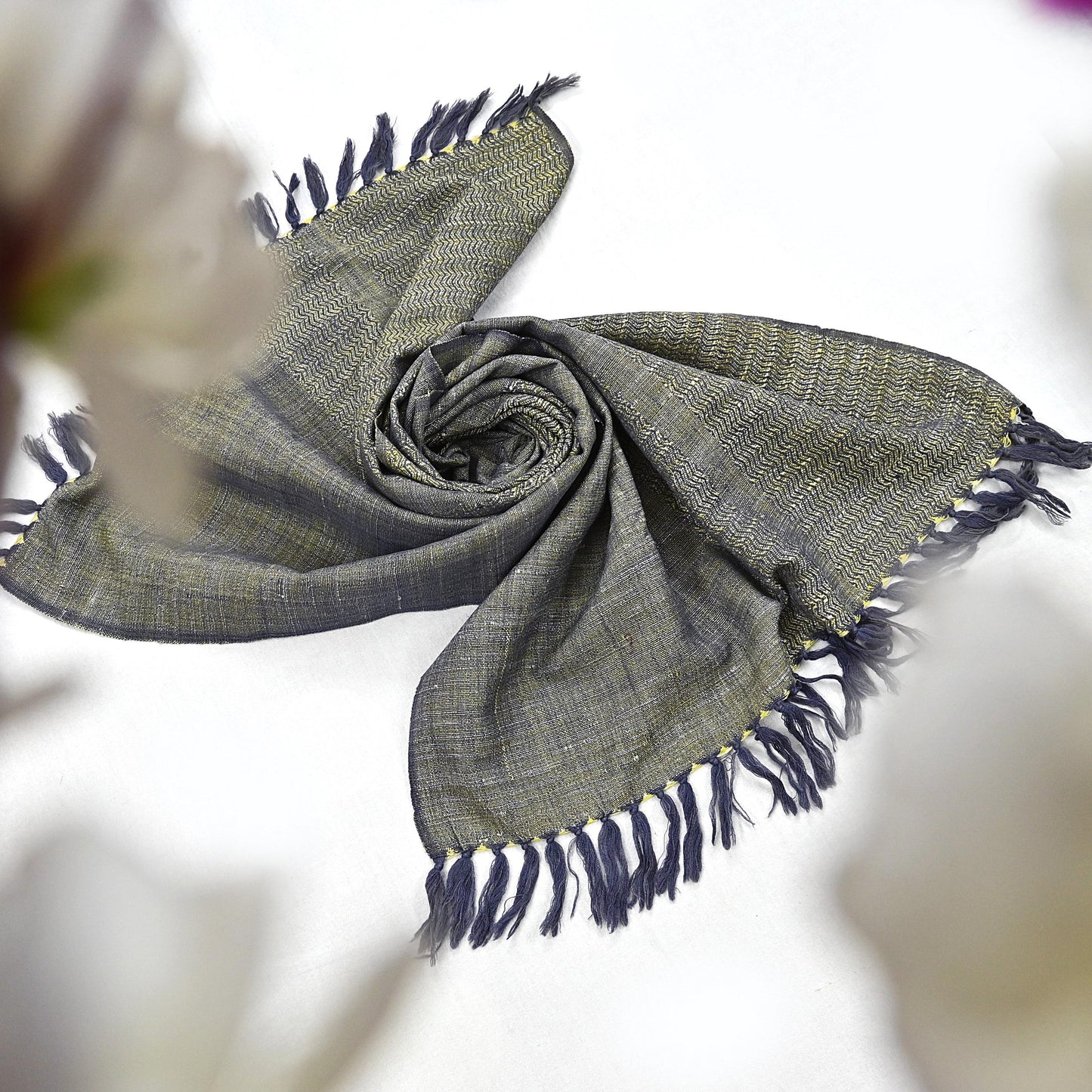 Indian Women Vintage Gray Long Stole Pure Woolen Scarf Dupatta Scarves Sarong Wrap Veil Hijab Shawl Soft Fringes