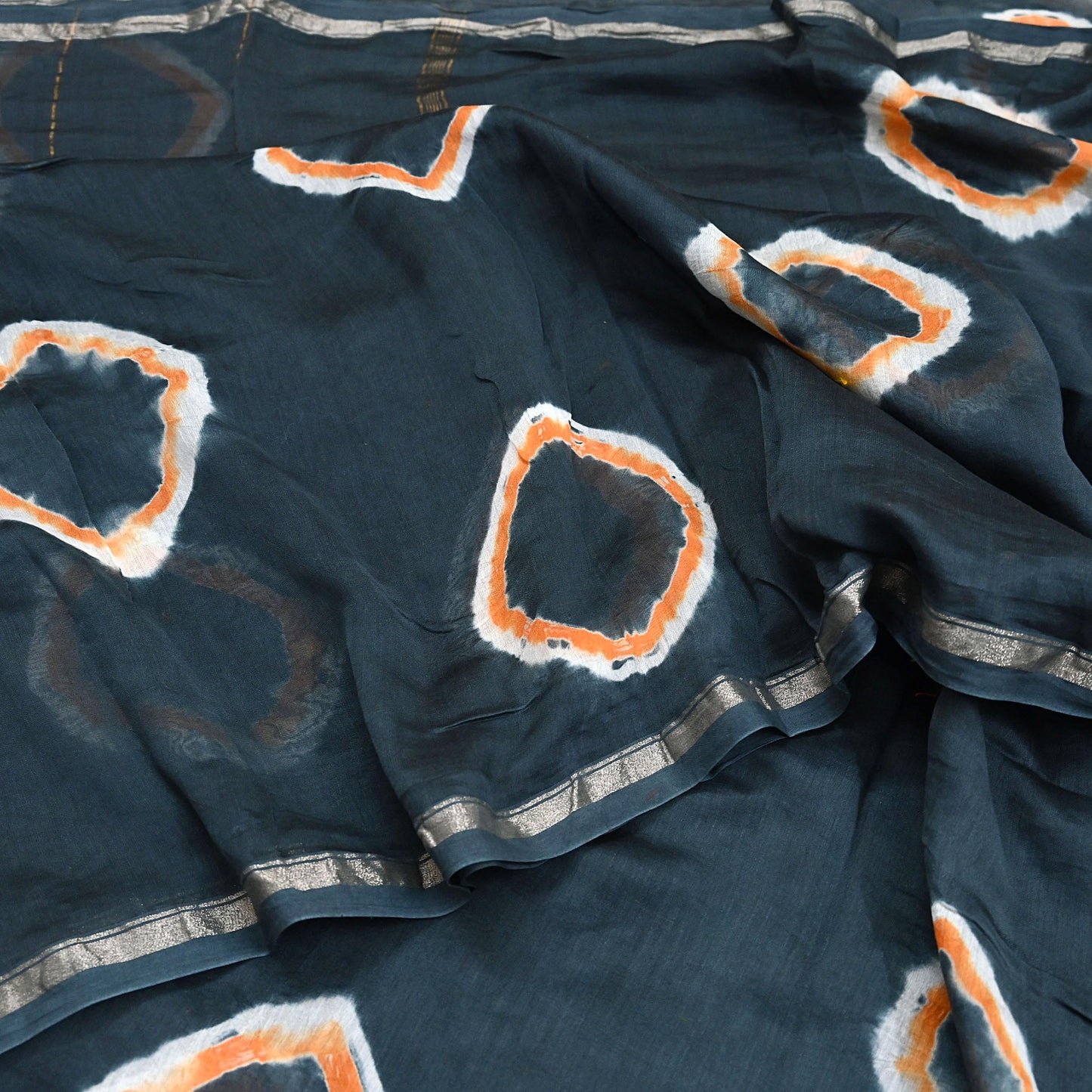 Indian Vintage Sari Orange & Black chanderi Silk tie-dye Printed Saree 5Yd Fabric Soft Zari Border Ethnic Upcycle Crafting Dress making