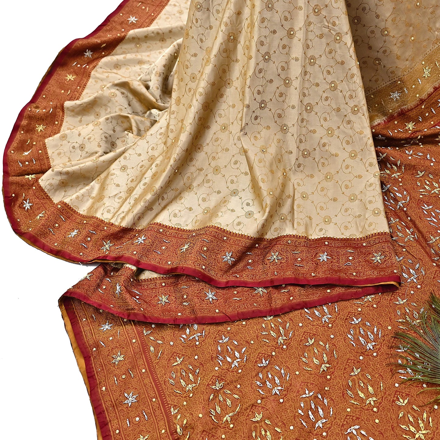 Indian Vintage Beige & Maroon Heavy Wedding Saree Pure Satin Silk Hand Embroidered Tanchoi Banarsi Sari Zari/Zardozi/Dabka 5Yd Dressmaking