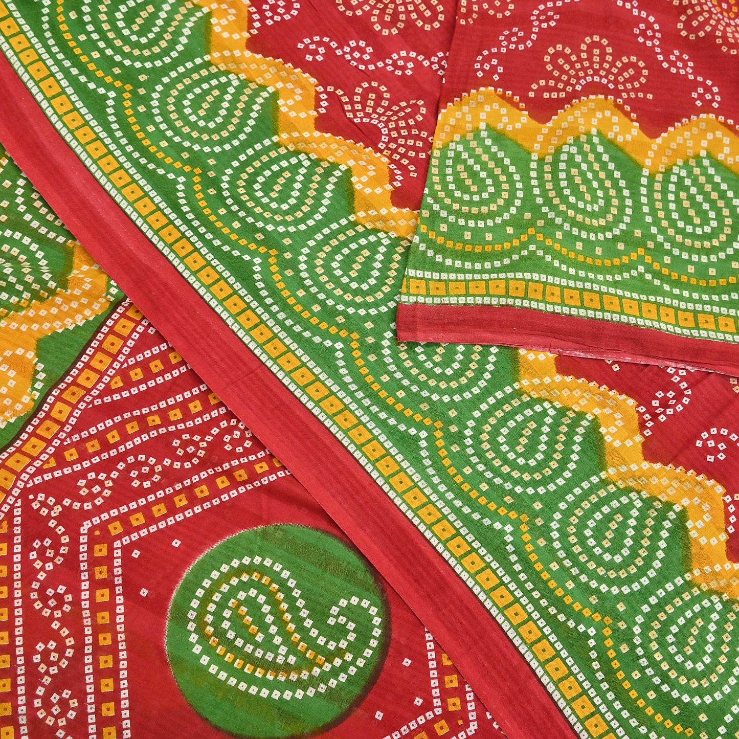 Indian Vintage Sari Red & Green Pure Cotton Bandhani Printed Sarees Fabric 5yd Sewing Craft Fabric DressMaking Soft Crafting Quilting