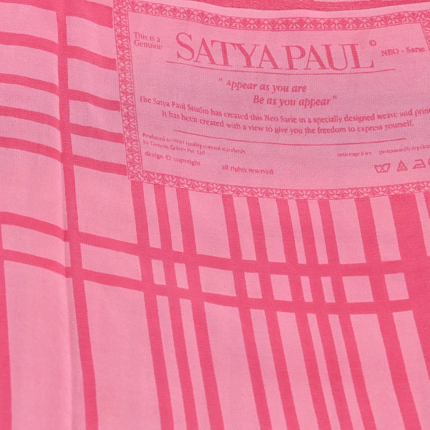 Indian Vintage Pink Pure Crepe Silk Saree Floral Print 5 Yards Soft Sewing Fabric for Dressmaking, Quilting, Crafting Upcycling