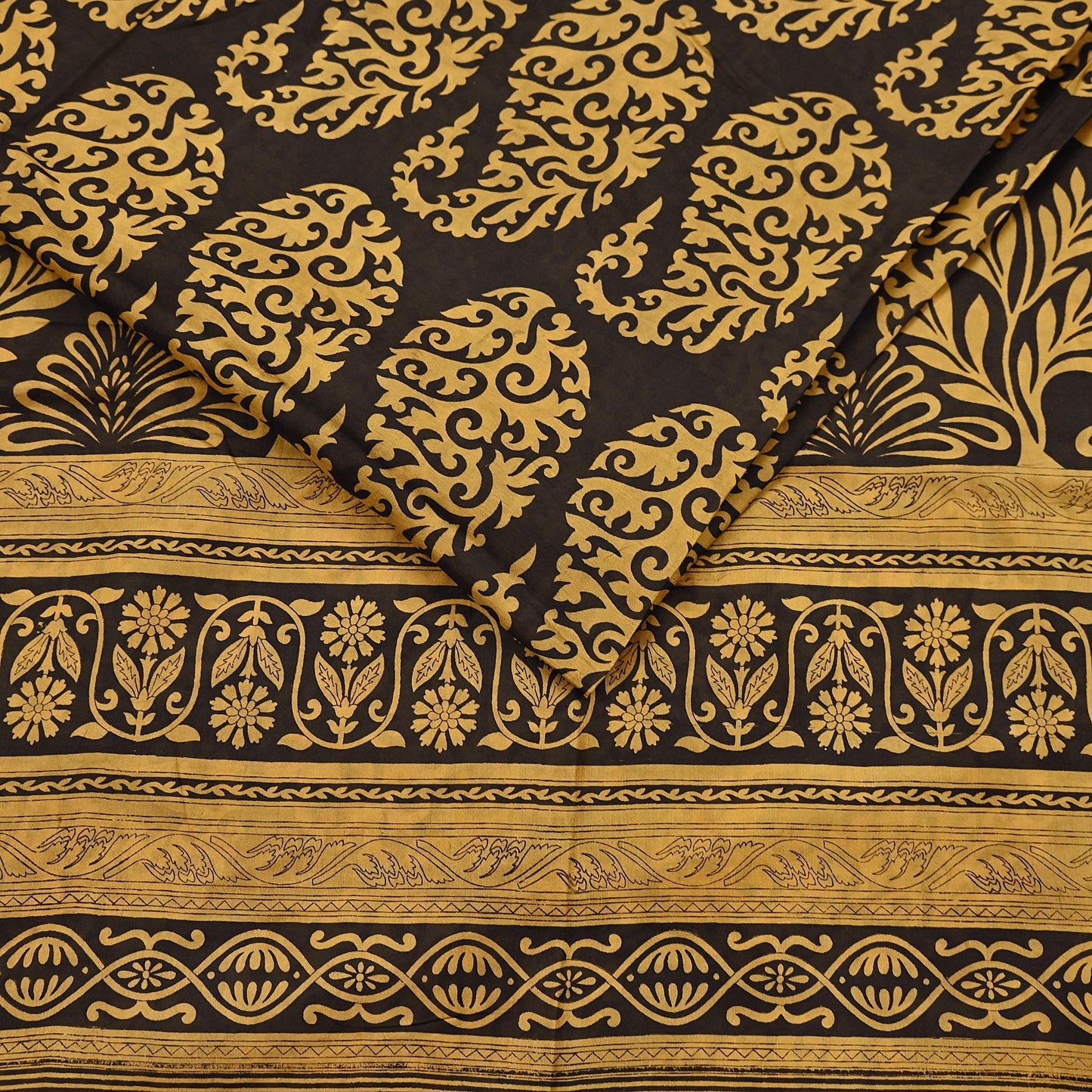 Indian Vintage Sari Black Printed Pure Silk Sarees Craft Fabric 5yd Sewing Soft Dress Designing  for Crafting Quilting Upcycle Wrap Zari