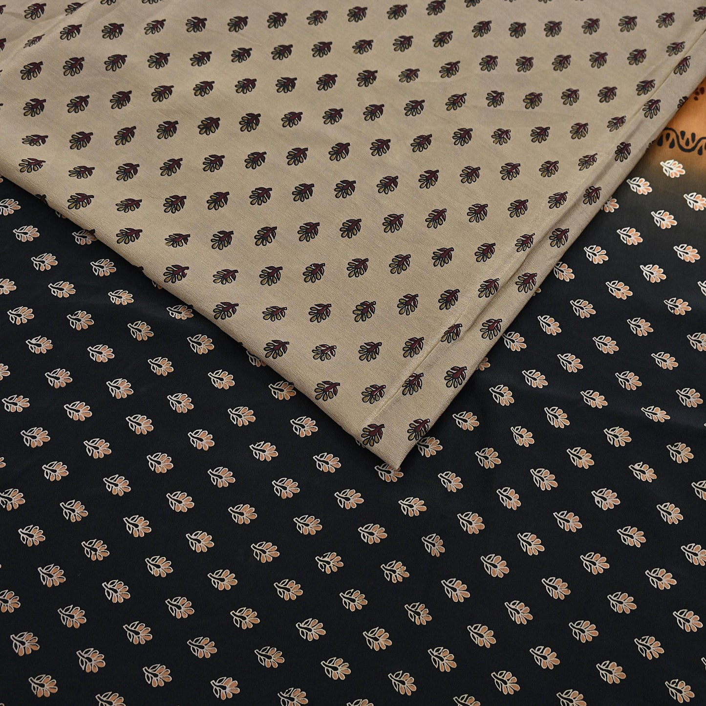 Indian Vintage Sari Brown & Black Pure Crepe Silk Printed Sarees 5yd Sewing Soft Craft Fabric Wrap Dress Making Crafting Quilting Upcycle