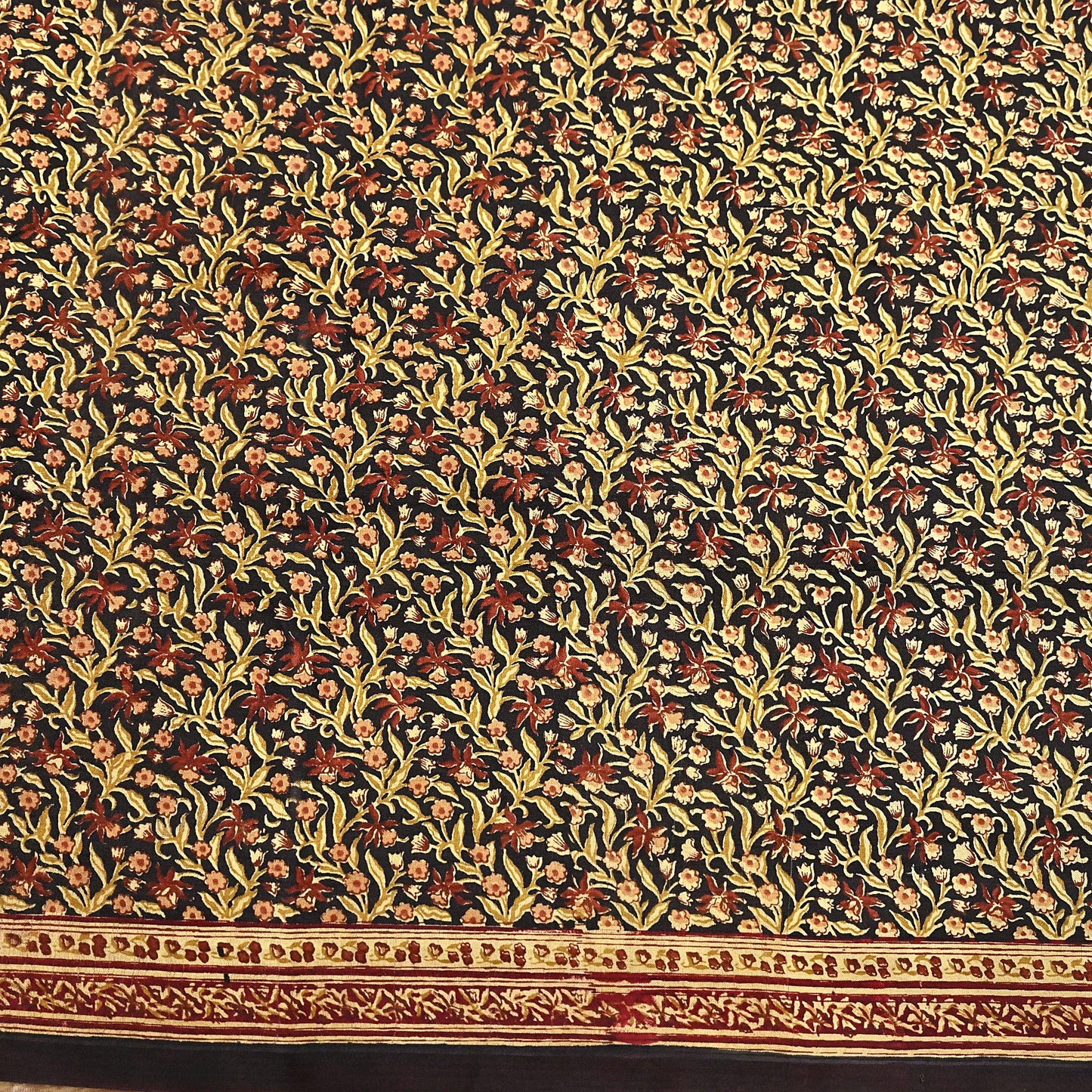 Indian Vintage Sari Maroon & Black 100% Pure Silk Printed Saree Craft Fabric 5yd Sewing Dress Making Soft Wrap Quilting Crafting Upcycle