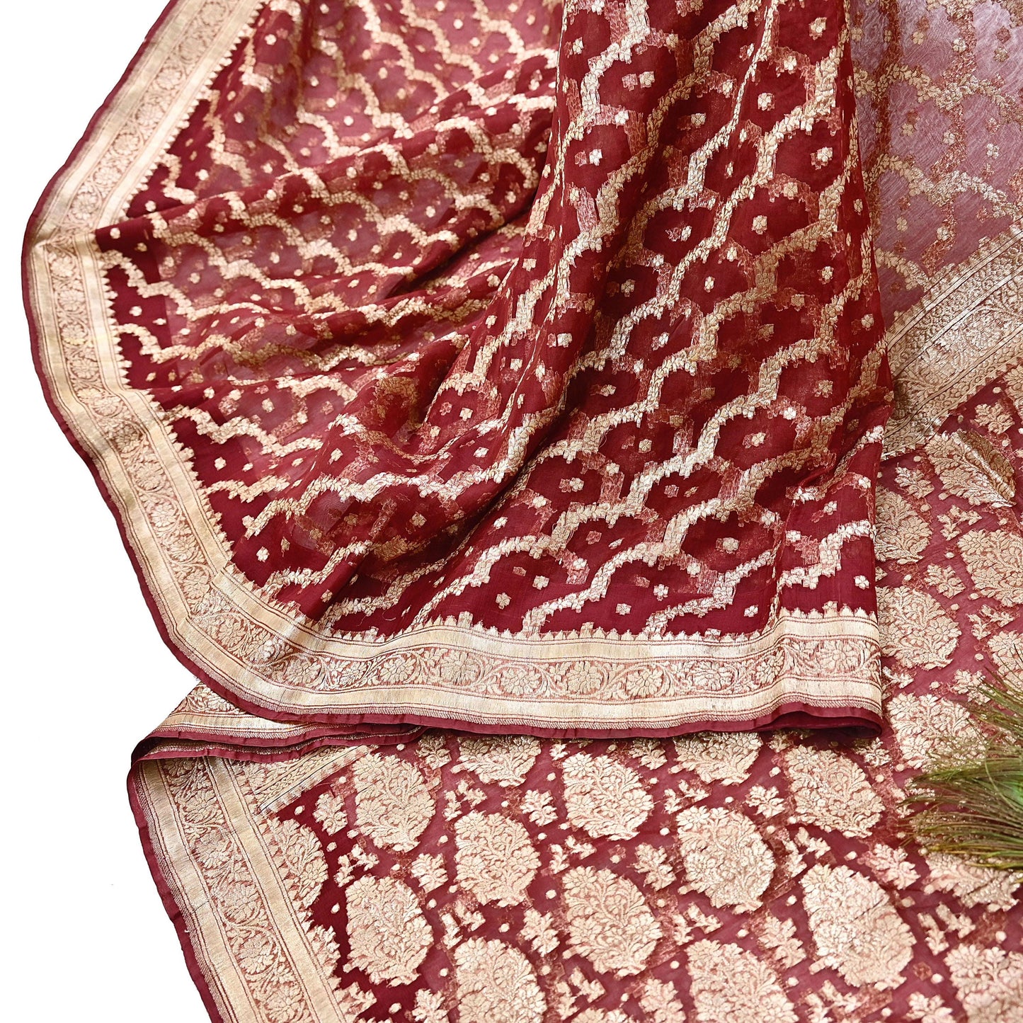 Indian Vintage Sari Heavy Maroon Pure Organza Silk Woven Brocade Banarasi Sarees Zari 5Yd Ethnic Fabric Dress Making Wedding Sarees