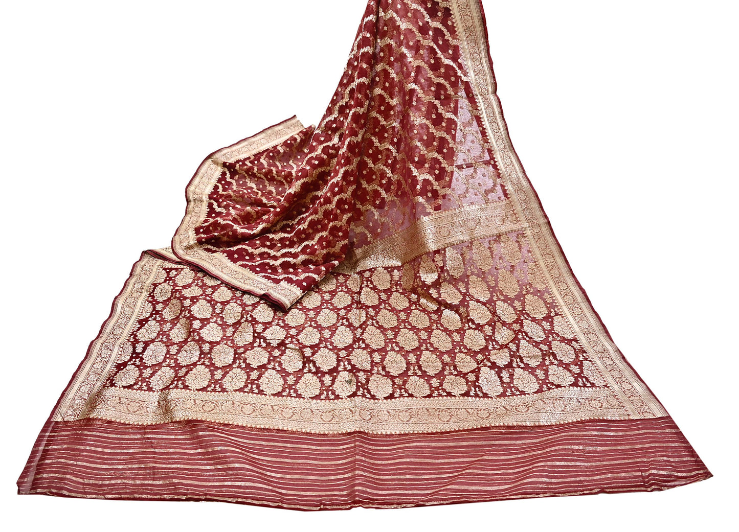 Indian Vintage Sari Heavy Maroon Pure Organza Silk Woven Brocade Banarasi Sarees Zari 5Yd Ethnic Fabric Dress Making Wedding Sarees