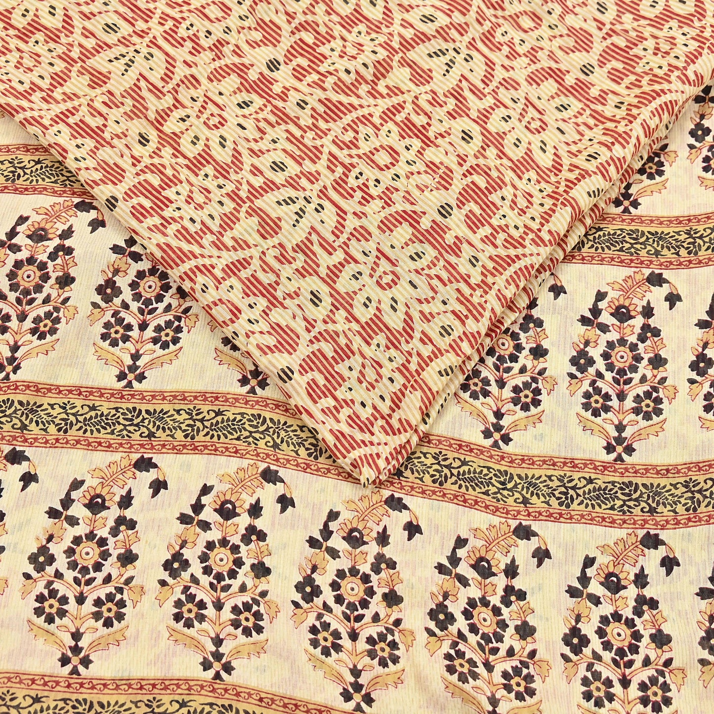 Indian Vintage Sari Red & Beige Printed 100% Pure Cotton Sarees Craft Fabric 5Yard Sewing Sarong Wrap Boho Floral Dress making Quilting Soft