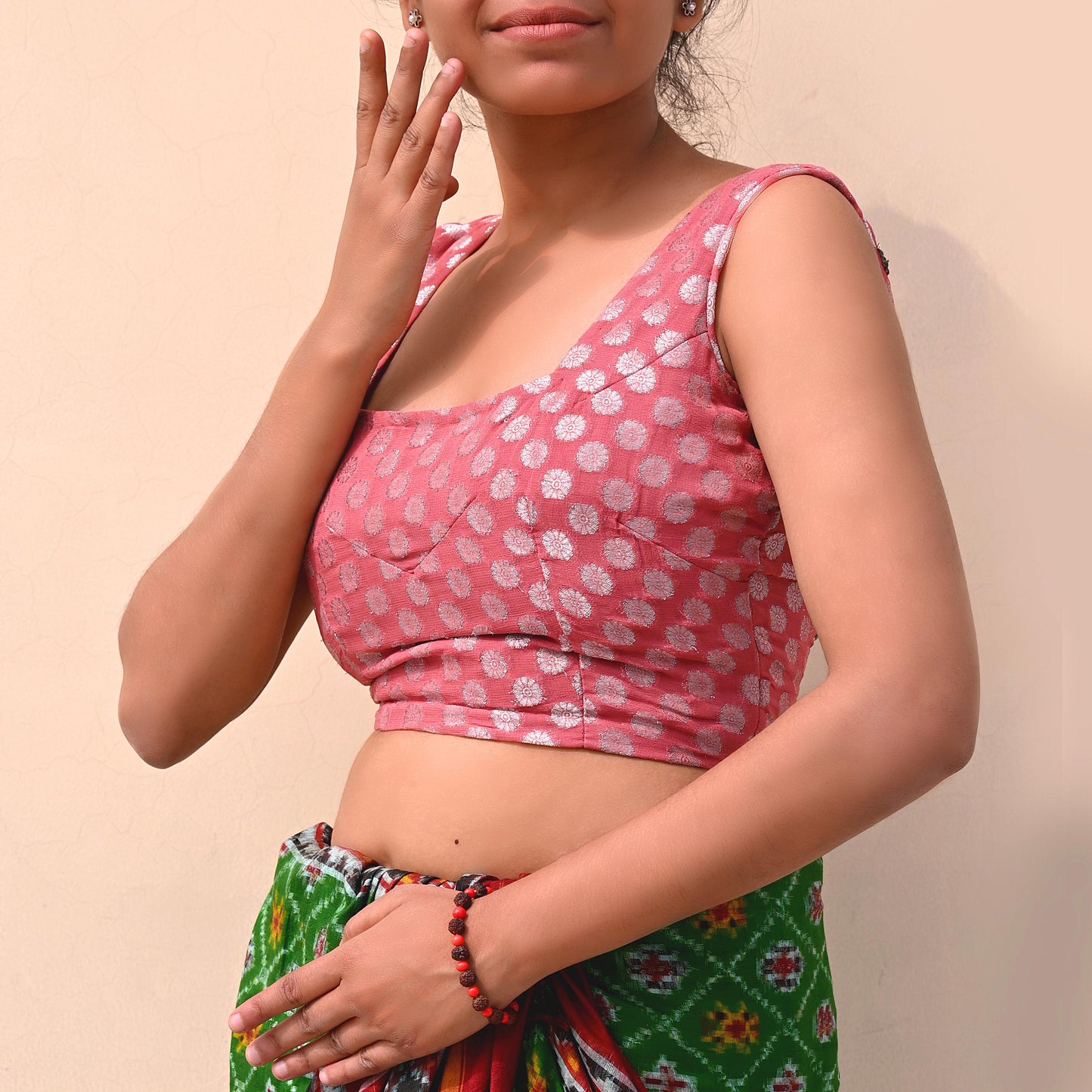Indian Vintage Pink Georgette Hand Woven Sleeveless Blouse/Top/Crop Party wear Bollywood One Of a Kind Blouse