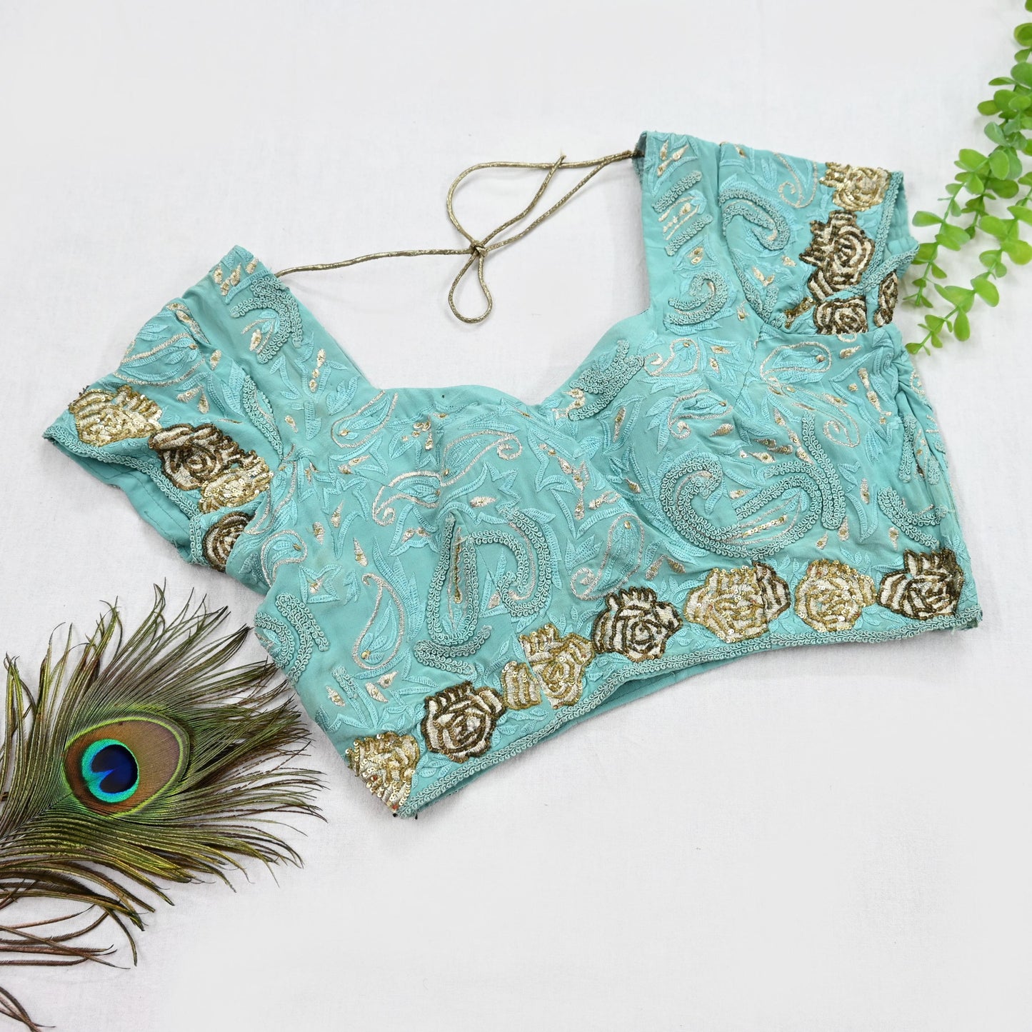 Indian Vintage Green Pure Crepe silk Hand Embroidered Padded Blouse/Top/Crop M Size Party wear Bollywood