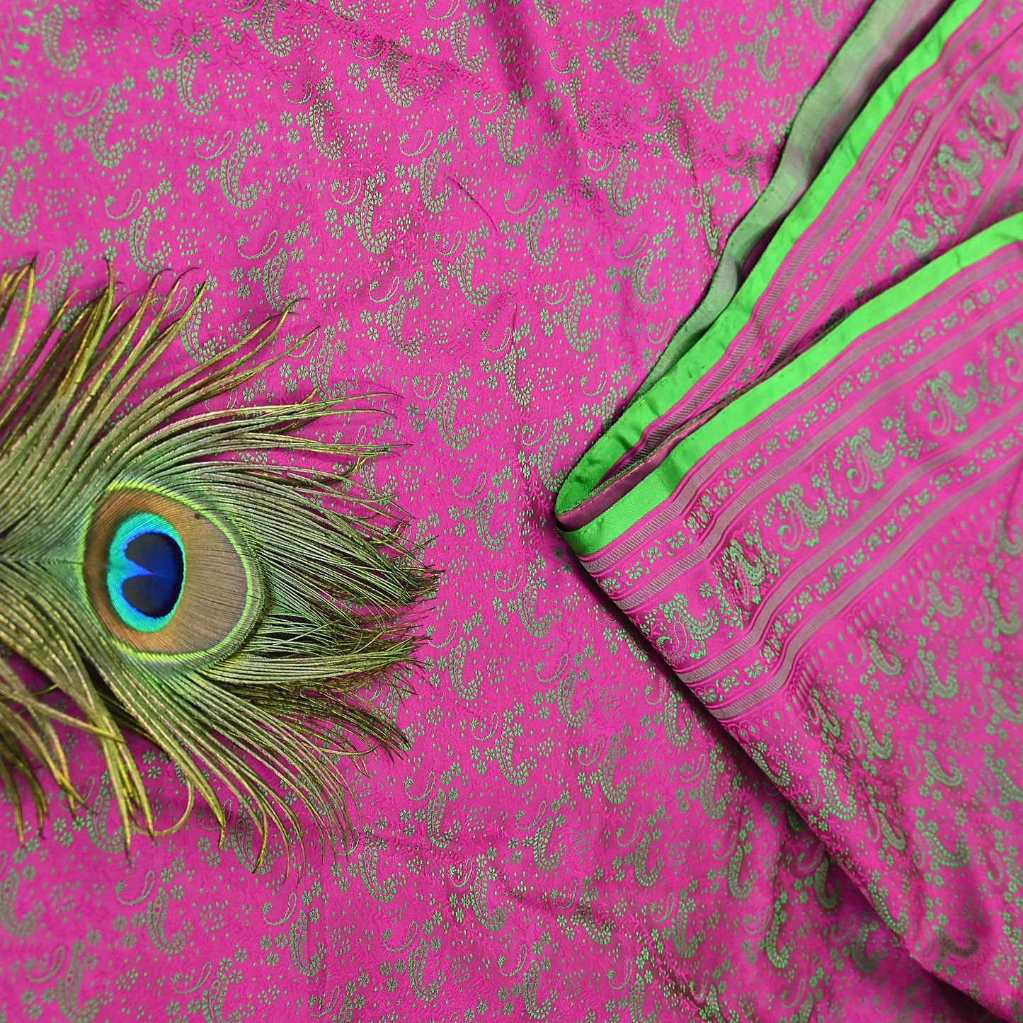 Vintage Purple & Green Banarasi Silk Saree Pure Satin Silk Handwoven Tanchoi Fabric with Floral Weave 5 Yard Dressmaking Craft Material