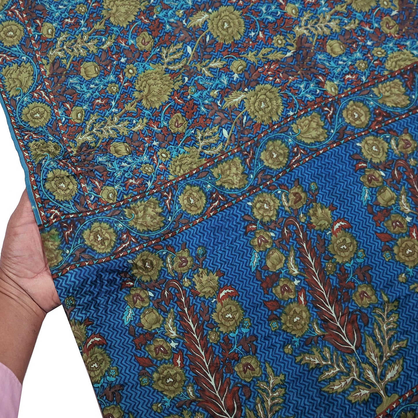 Indian Vintage Blue Pure Crepe Silk Saree Floral Print 5 Yards Soft Sewing Fabric for Dressmaking, Quilting, Crafting Upcycling