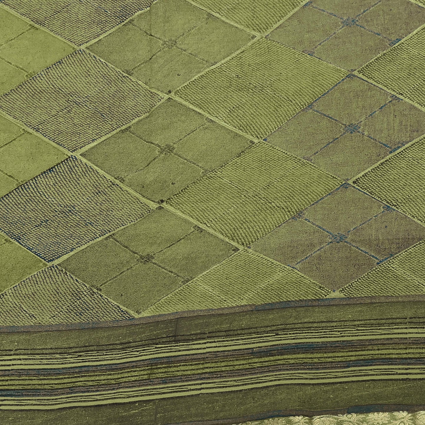 Women Vintage Sari Green 100% Pure Georgette Silk Printed Saree Craft Fabric Sewing 6Yd Soft Sari Dress Making Crafting Quilting