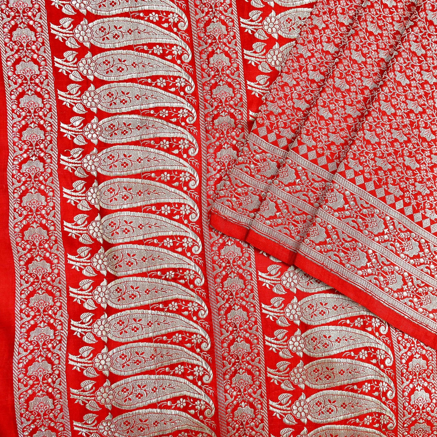 Indian Vintage Sari Hot Red Heavy Wedding Pure Satin Silk Woven Banarasi Brocade Saree Zari 5Yd Craft Fabric Ethnic Dress making Crafting
