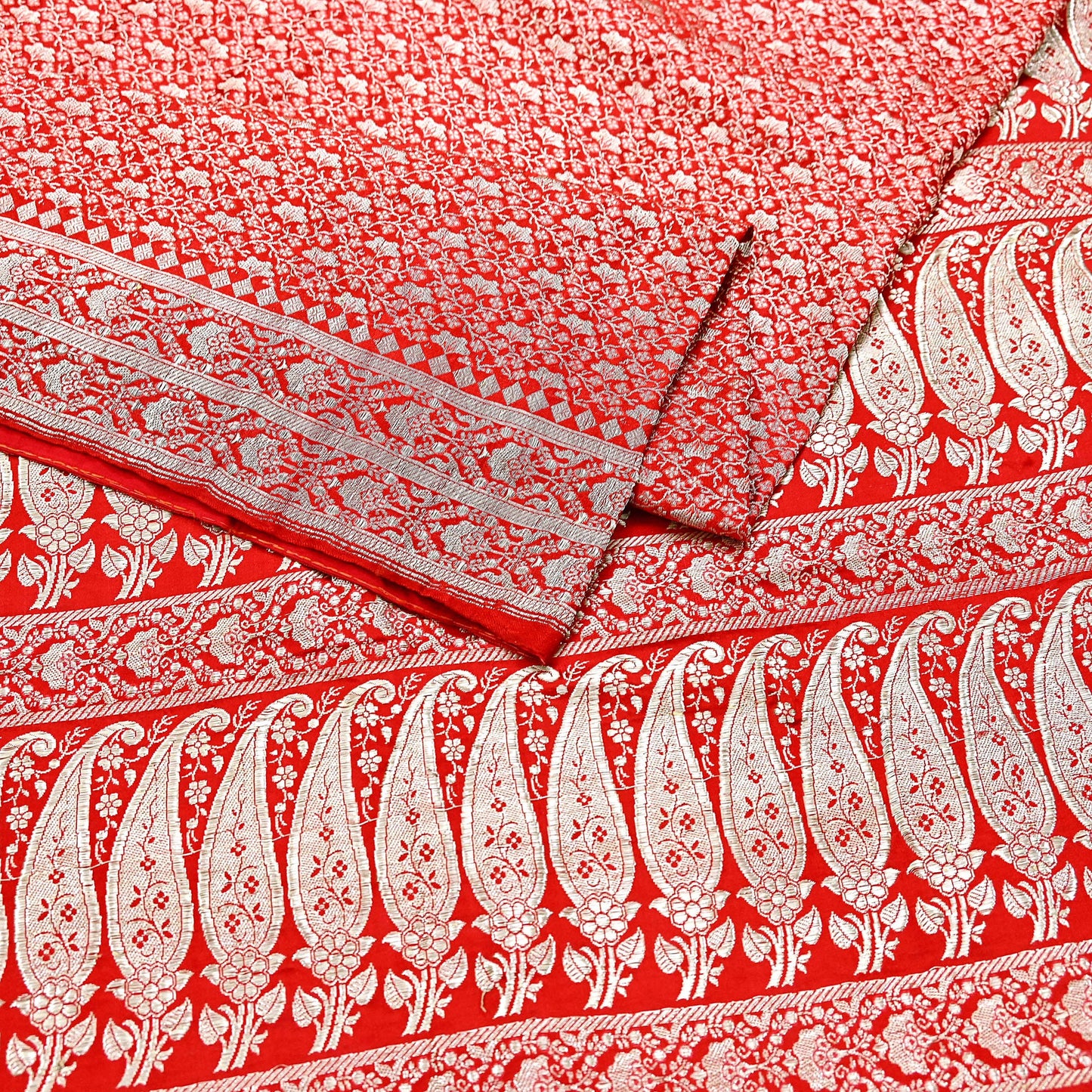 Indian Vintage Sari Hot Red Heavy Wedding Pure Satin Silk Woven Banarasi Brocade Saree Zari 5Yd Craft Fabric Ethnic Dress making Crafting