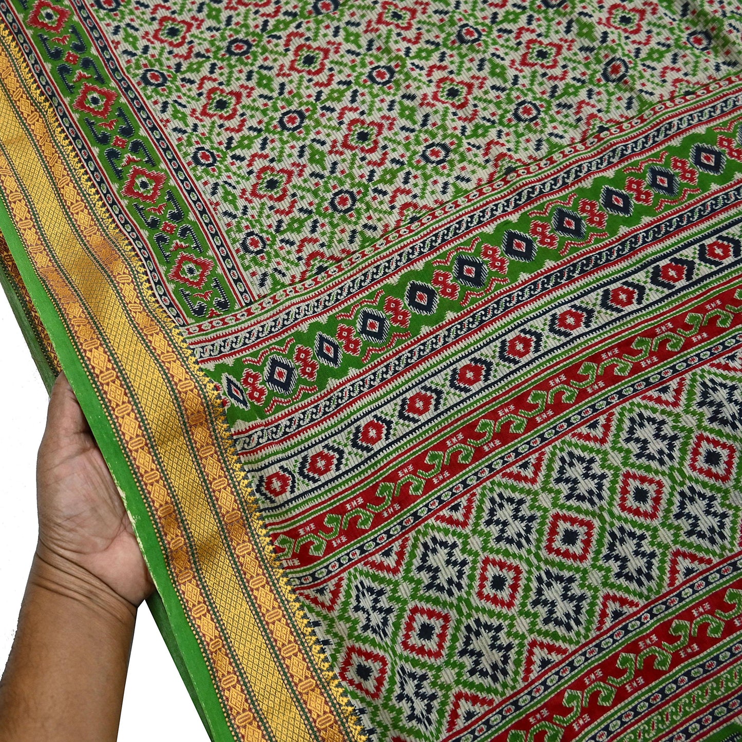 Indian Vintage Sari Beige Printed Pure Cotton Sarees Craft Fabric 5Yd Soft Sewing Sarong Wrap Boho Floral Quilting Dress making zari border