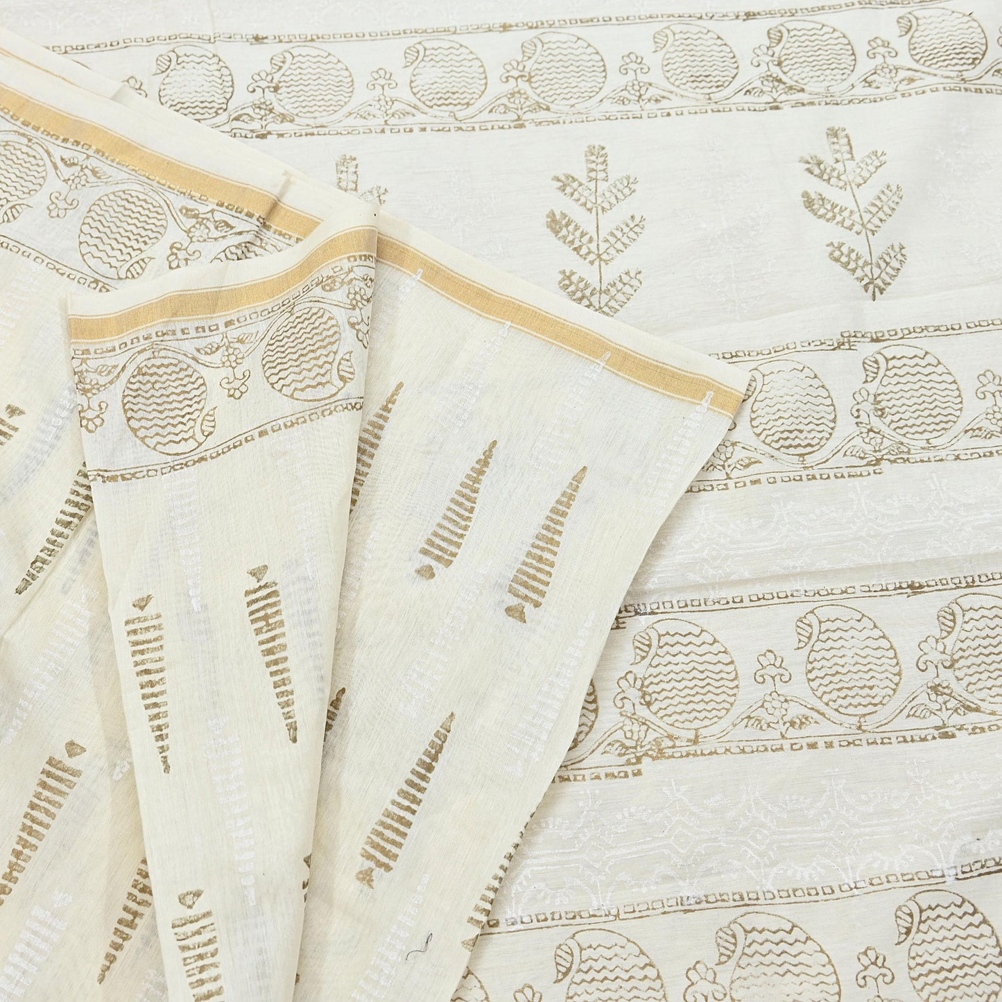Indian Vintage Sari Ivory Block Painted Pure Cotton Saree Craft Fabric 5Yd Sewing Sarong Wrap Boho Floral Crafting Upcycle Quilting Zari