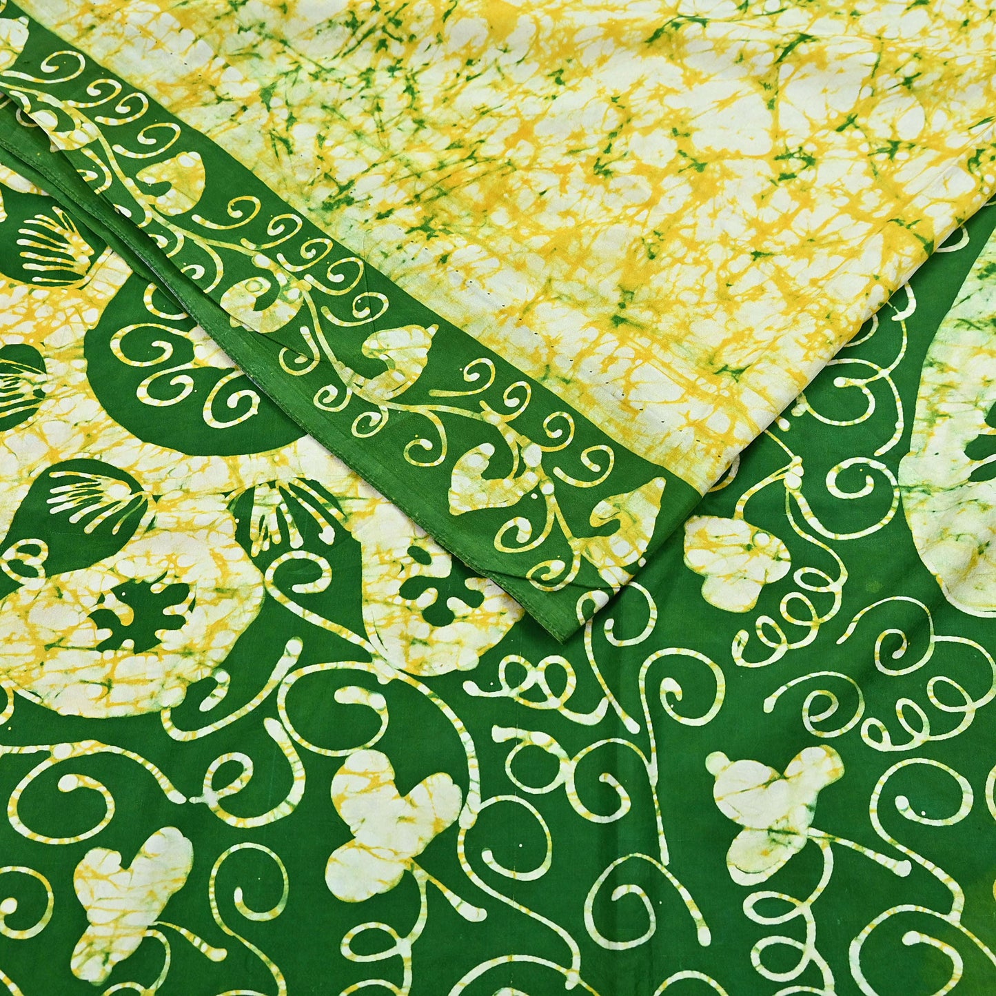 Indian Vintage Sarees Batik Printed 100% Pure Silk Sari Craft Fabric 5Yd Soft Sewing Sarong Wrap Boho Dress Making For Crafting Quilting