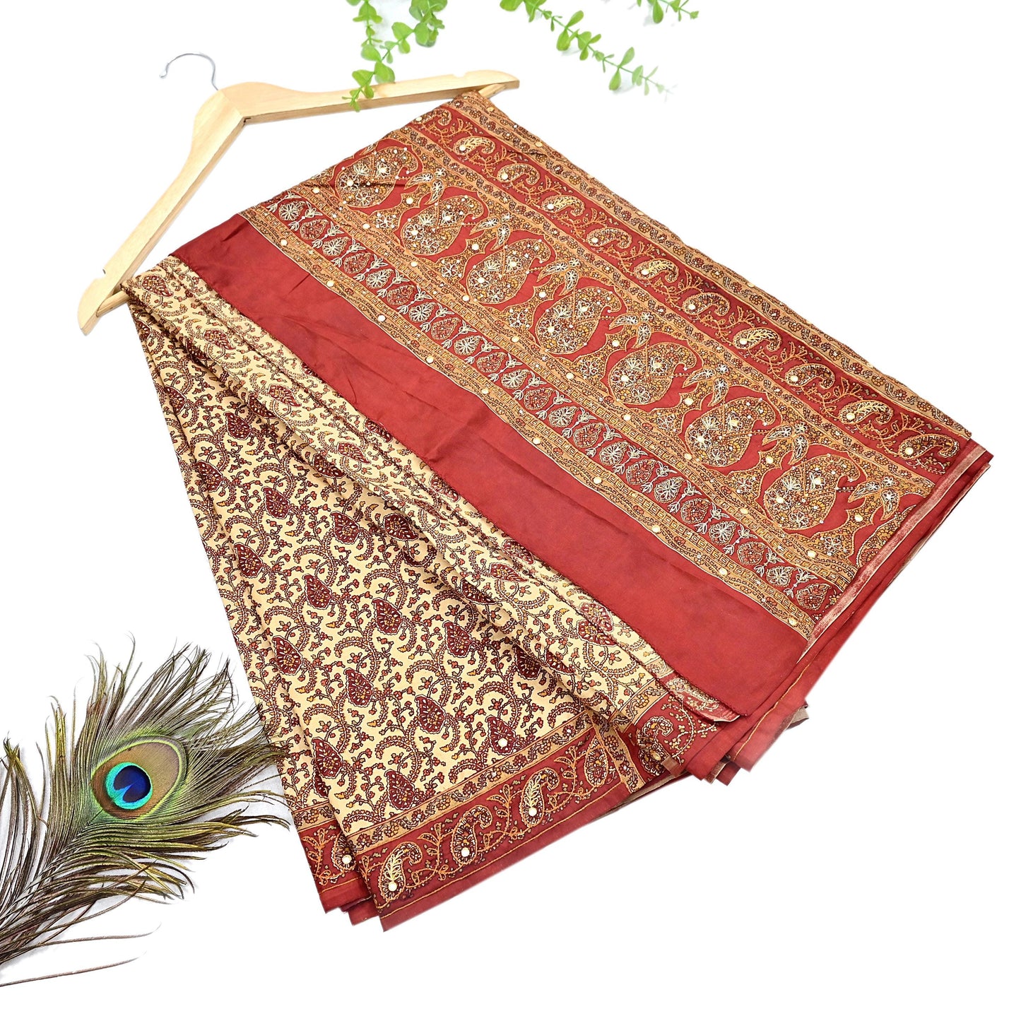 Indian Pre-Owned Sari Rusty & Beige Pure Crepe Silk Pre-owned Hand Embroidered Ritu Kumar Designer Sarees Fabric 5Yd Ethnic