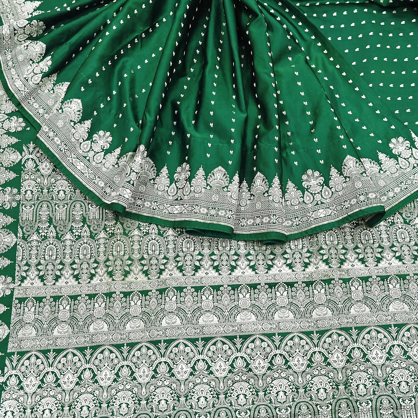 Indian Vintage Sari Bottle Green Heavy Wedding Pure Satin Silk Woven Banarasi Brocade Saree Zari 5Yd Craft Fabric Ethnic Dress making