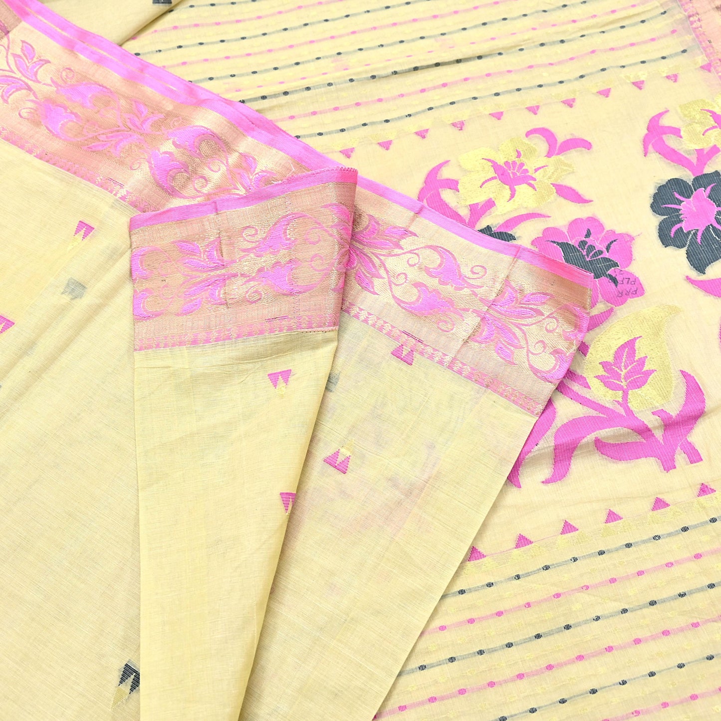 Indian Vintage Sari Beige Pure Cotton Hand Woven Sarees Craft Fabric 5yd Ethnic Floral Crafting Upcycle Quilting Dress Making Fringes