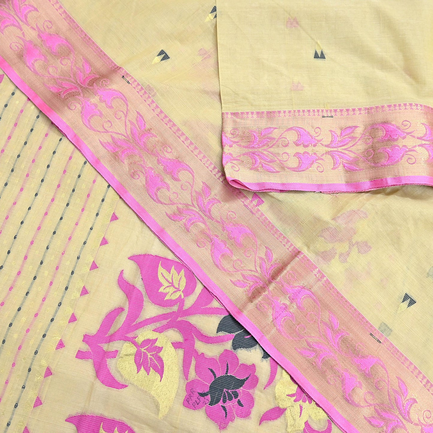 Indian Vintage Sari Beige Pure Cotton Hand Woven Sarees Craft Fabric 5yd Ethnic Floral Crafting Upcycle Quilting Dress Making Fringes