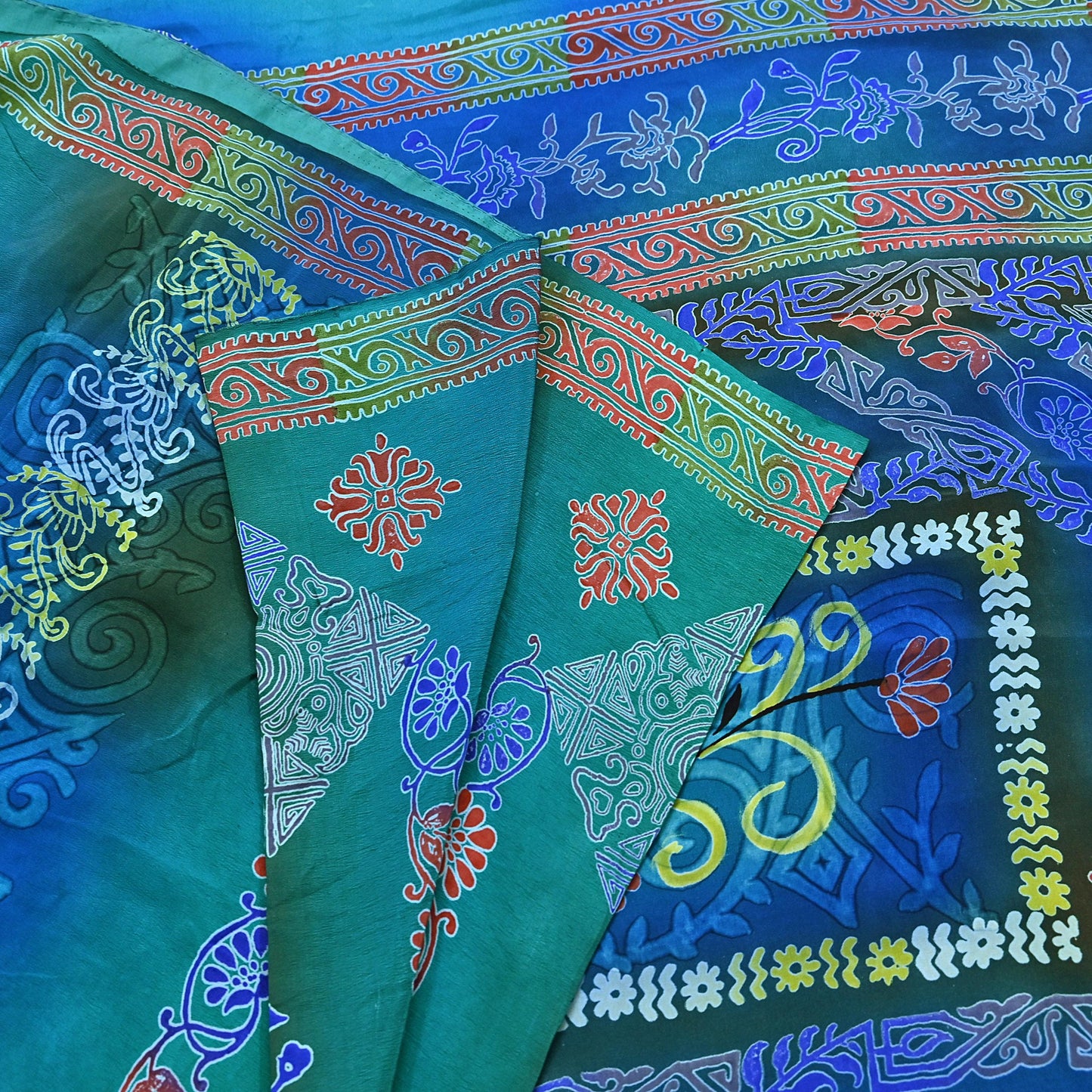 Indian Vintage Sari Green & Blue Pure Crepe Silk Printed Sarees 5yd Sewing Soft Craft Fabric Wrap Dress Making Crafting Quilting Upcycle