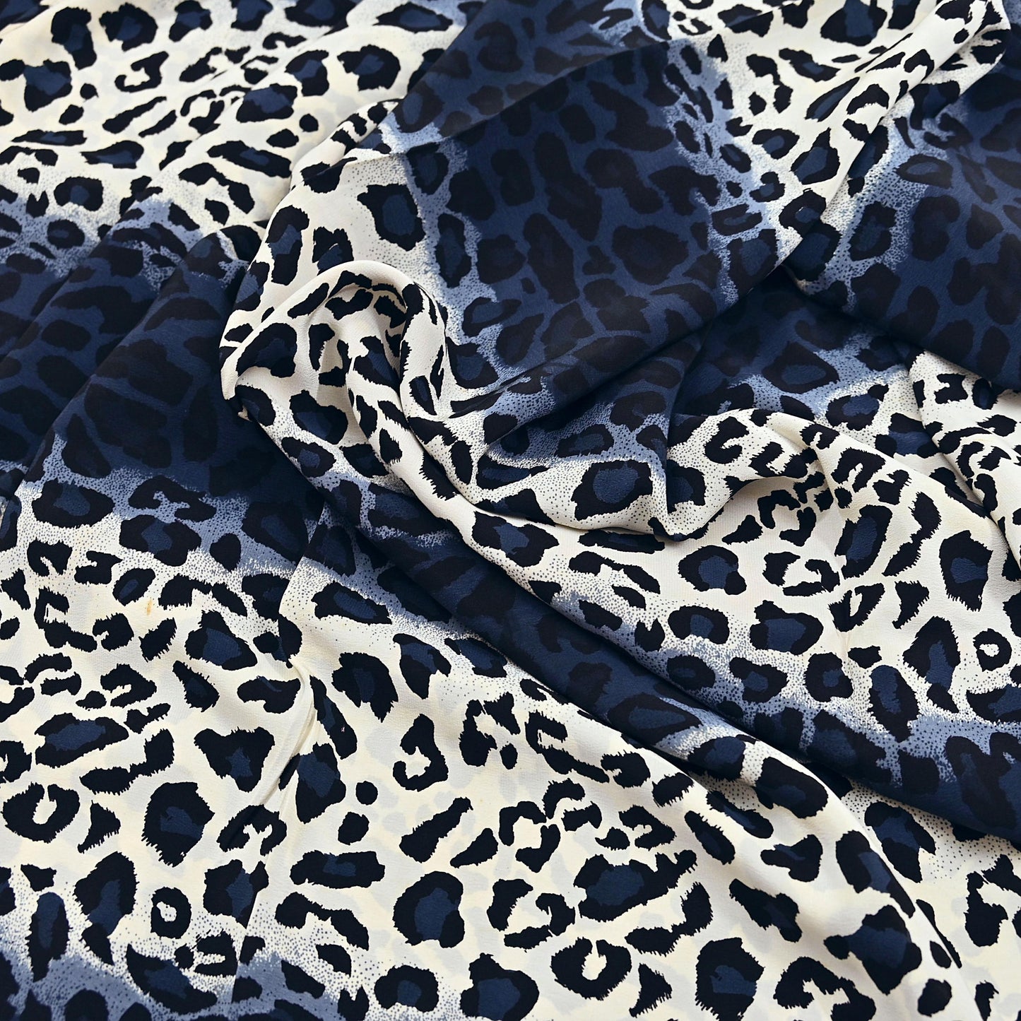 Indian Vintage Sari Multi Pure Crepe Silk leopard Print Saree 5yard Sewing Floral Craft Fabric Wrap Dress Making Crafting Quilting satyapaul