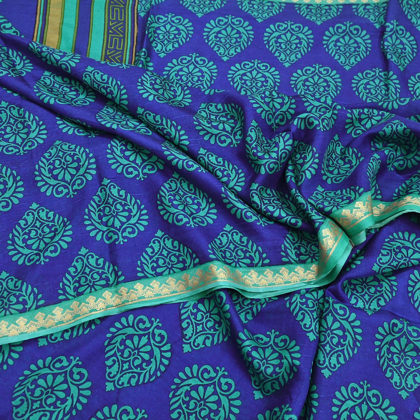 Vintage Blue & green Pure Silk Saree Indian Printed Silk Fabric 6 Yards Boho Craft Material for Sewing, Quilting, Dressmaking, Upcycling