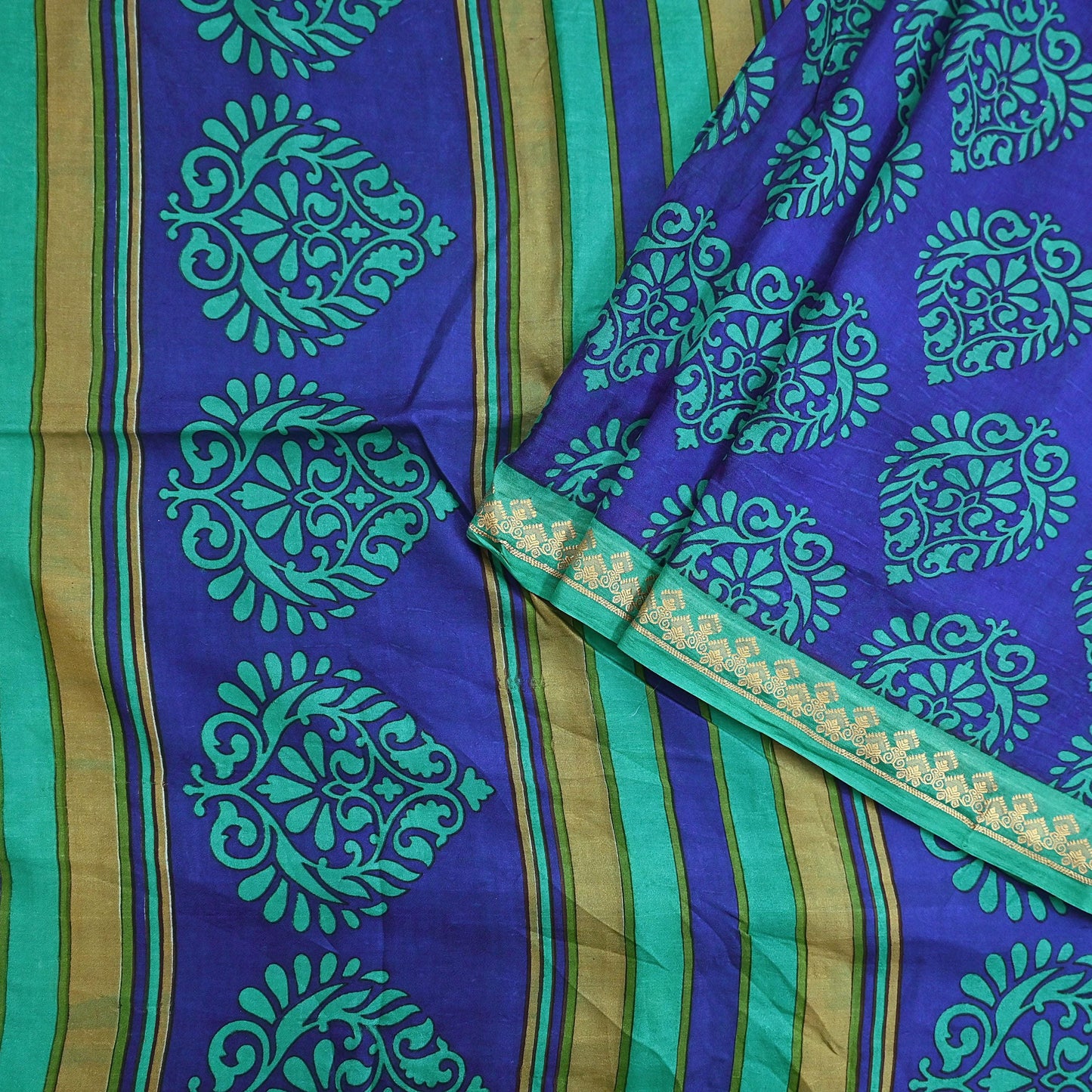 Vintage Blue & green Pure Silk Saree Indian Printed Silk Fabric 6 Yards Boho Craft Material for Sewing, Quilting, Dressmaking, Upcycling