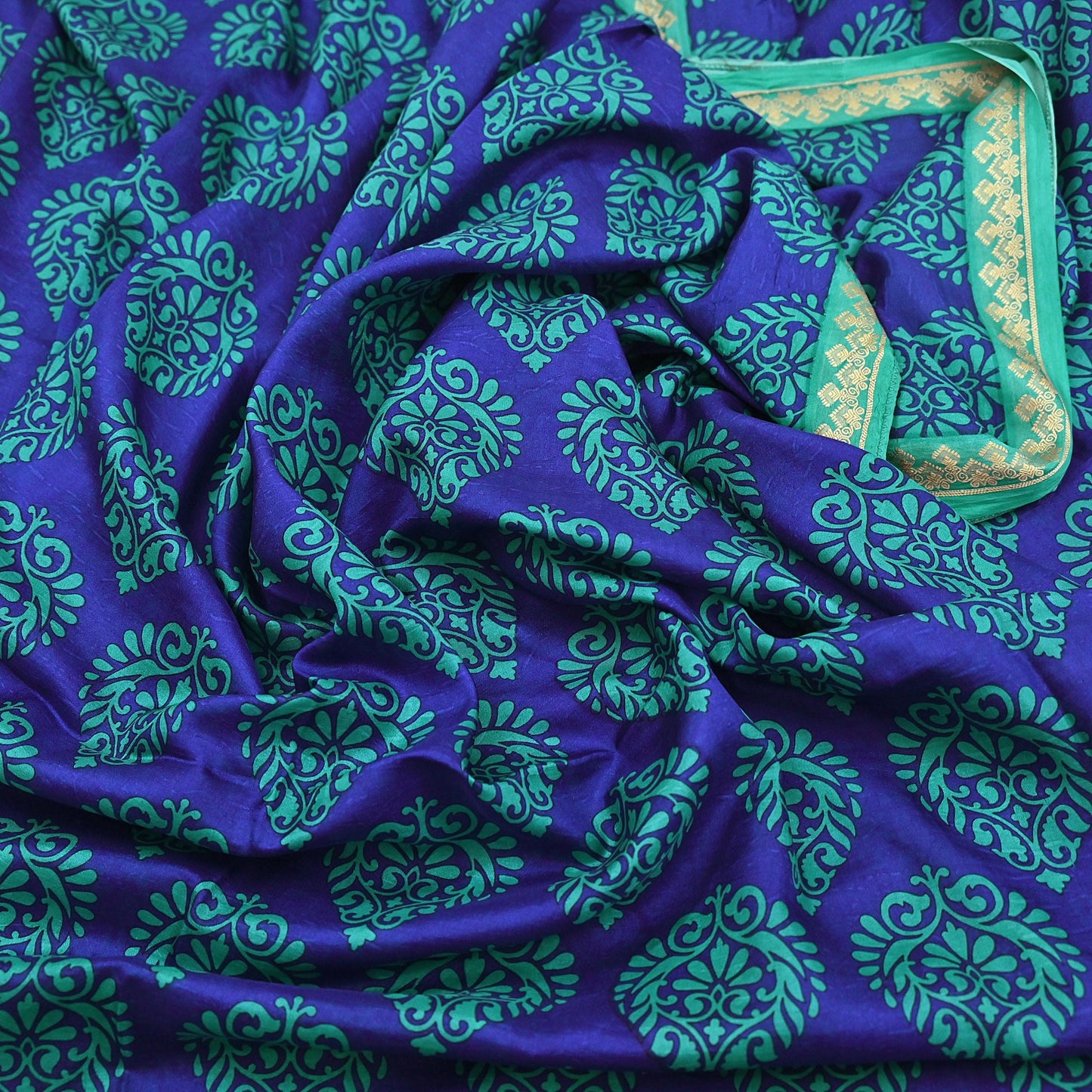 Vintage Blue & green Pure Silk Saree Indian Printed Silk Fabric 6 Yards Boho Craft Material for Sewing, Quilting, Dressmaking, Upcycling