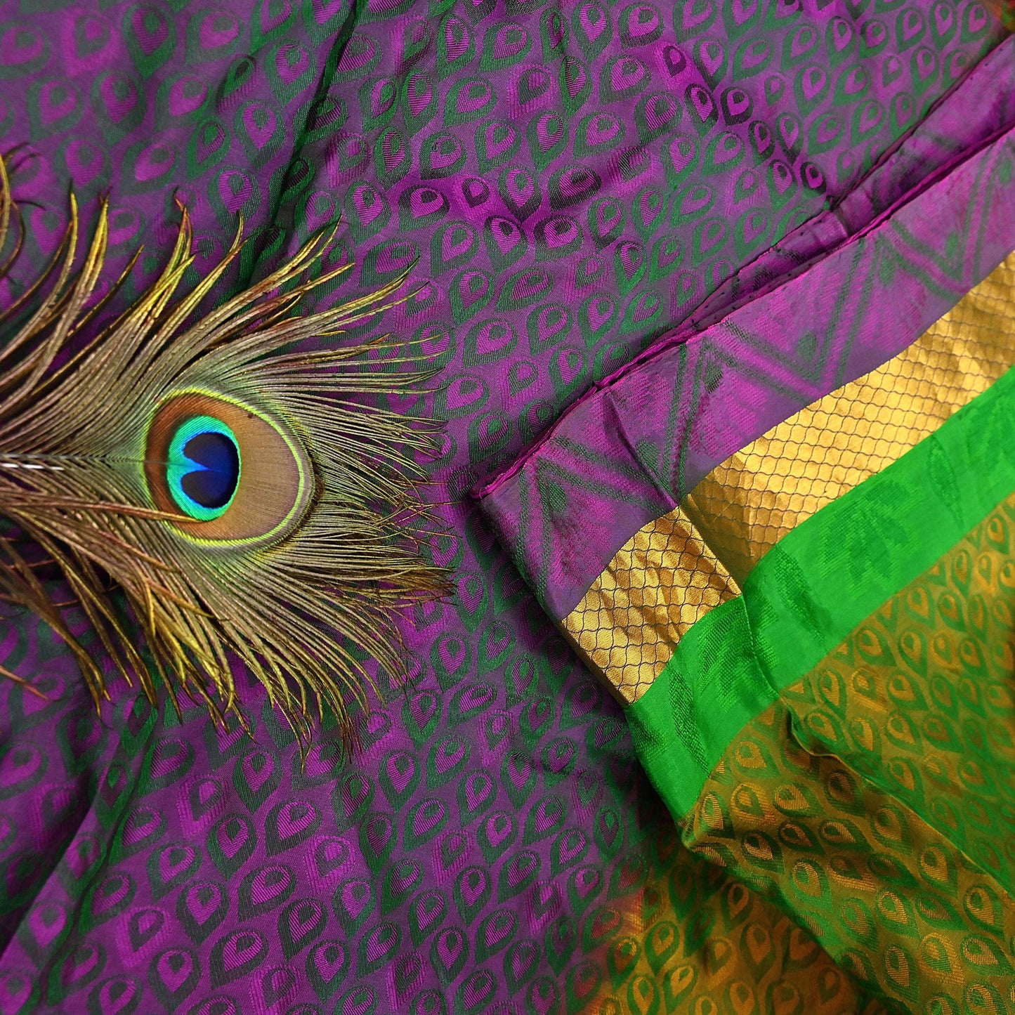 Indian Vintage Woven Kanjivaram Saree 100% Pure Silk Sari Zari 5Yard Floral Dress making Crafting Quilting Upcycle