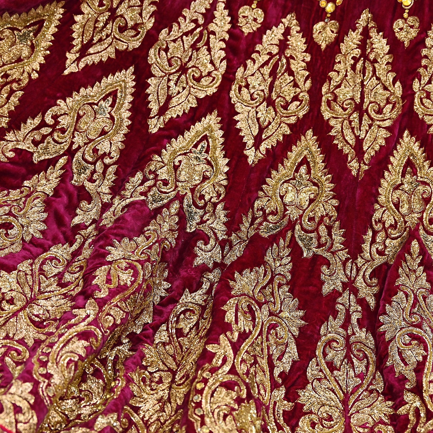 Manish Malhotra Red Velvet Lehenga Skirt Heavy Zardozi Dabka Embroidery Indian Bridal Wear, Designer Couture Wedding Outfit