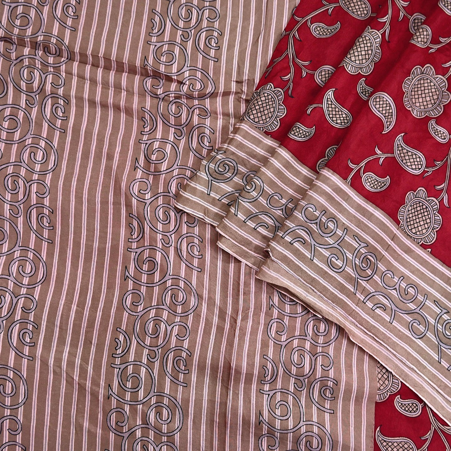 Indian Vintage Sari Red & Brown 100% Pure Silk Printed Sarees 6yd Craft Fabric Sewing Soft Dress Making Floral Quilting Crafting Upcycle