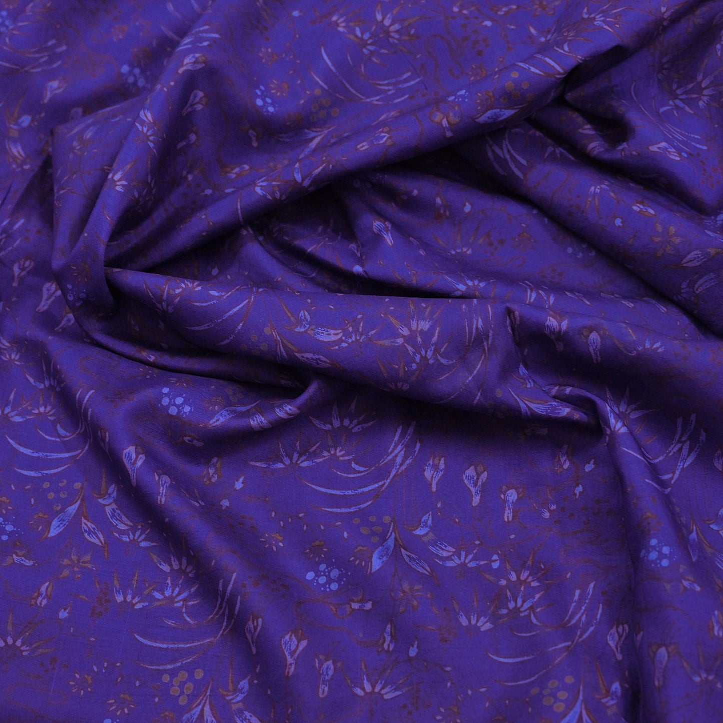 Vintage Blue Pure Silk Saree Indian Printed Silk Fabric 5 Yards Boho Craft Material for Sewing, Quilting, Dressmaking, Upcycling