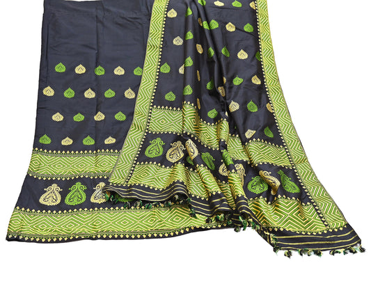 Indian Black Pat Silk Mekhela Chador Set Handwoven Assamese Traditional Wear Vintage 2-Piece Mekhela Sador
