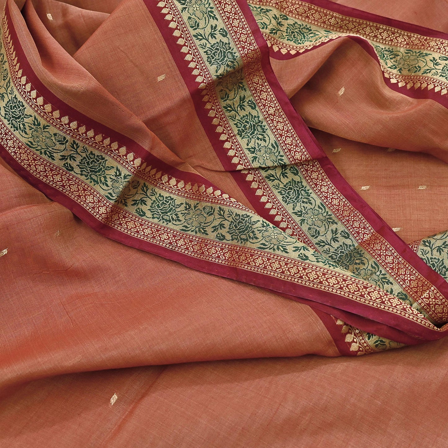 Indian Vintage Heavy Maroon Hand Woven Saree 100% Pure Silk Sari 5Yard Floral Dress making Crafting Quilting Upcycle