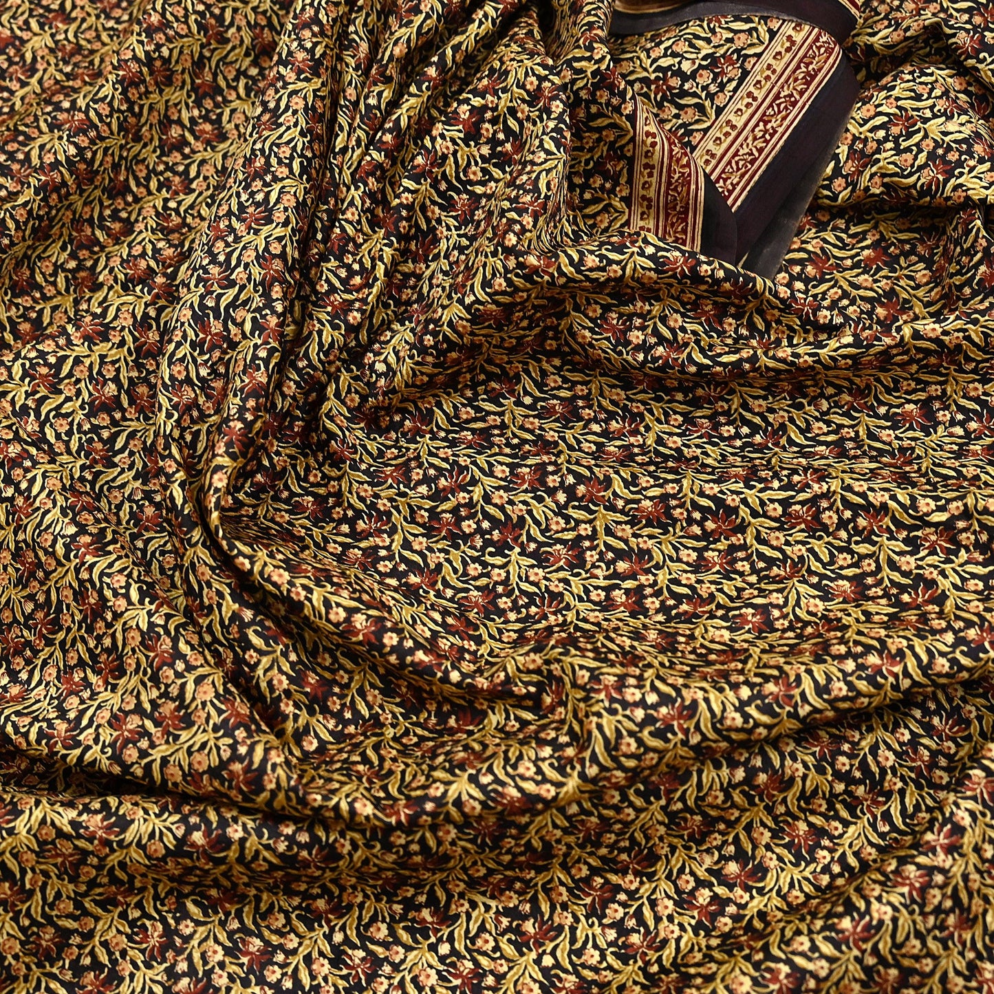 Indian Vintage Sari Maroon & Black 100% Pure Silk Printed Saree Craft Fabric 5yd Sewing Dress Making Soft Wrap Quilting Crafting Upcycle