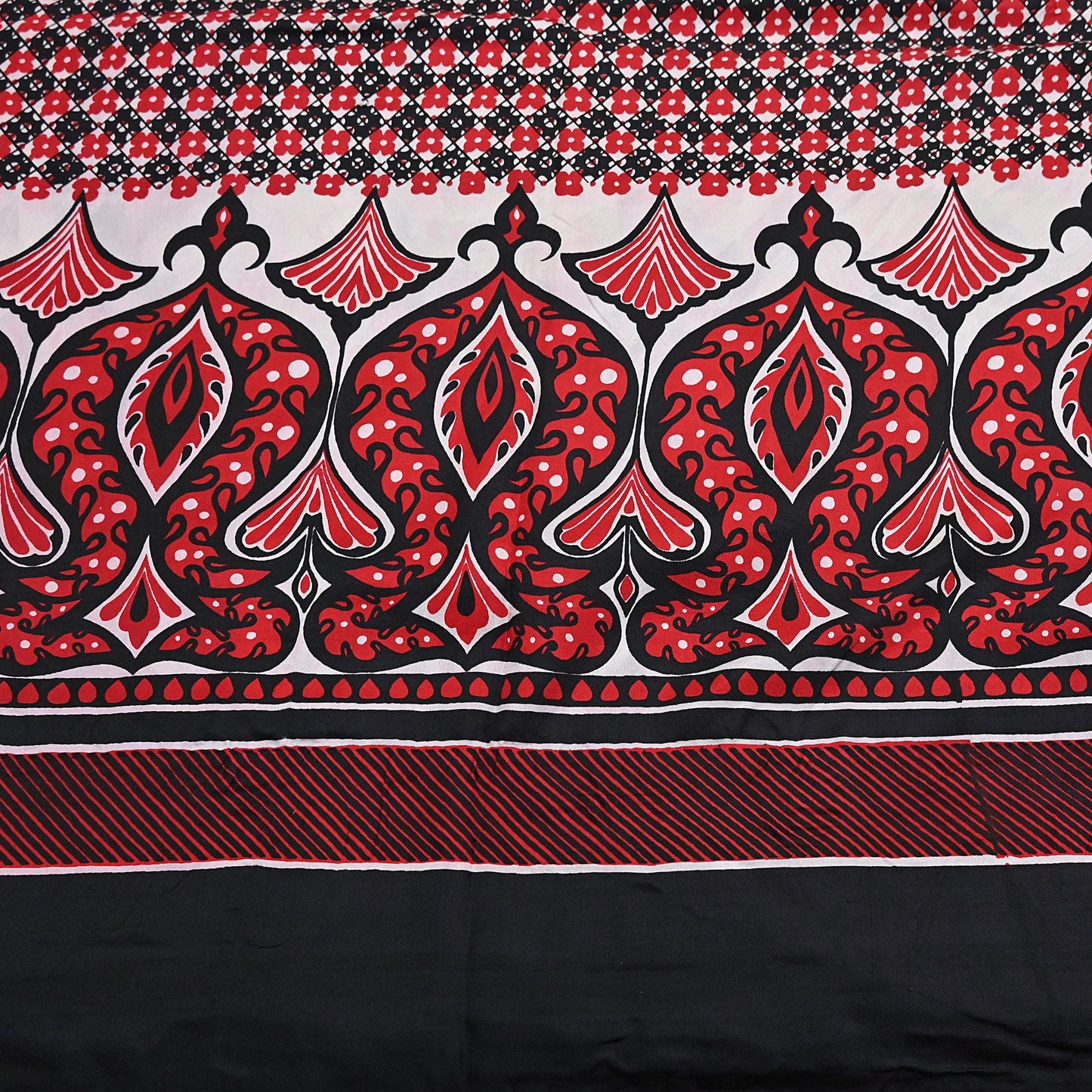 Indian Vintage Sari Black & red 100% Pure Silk Printed Sarees 5yd Craft Fabric Sewing Soft Dress Making Floral Quilting Crafting Upcycle