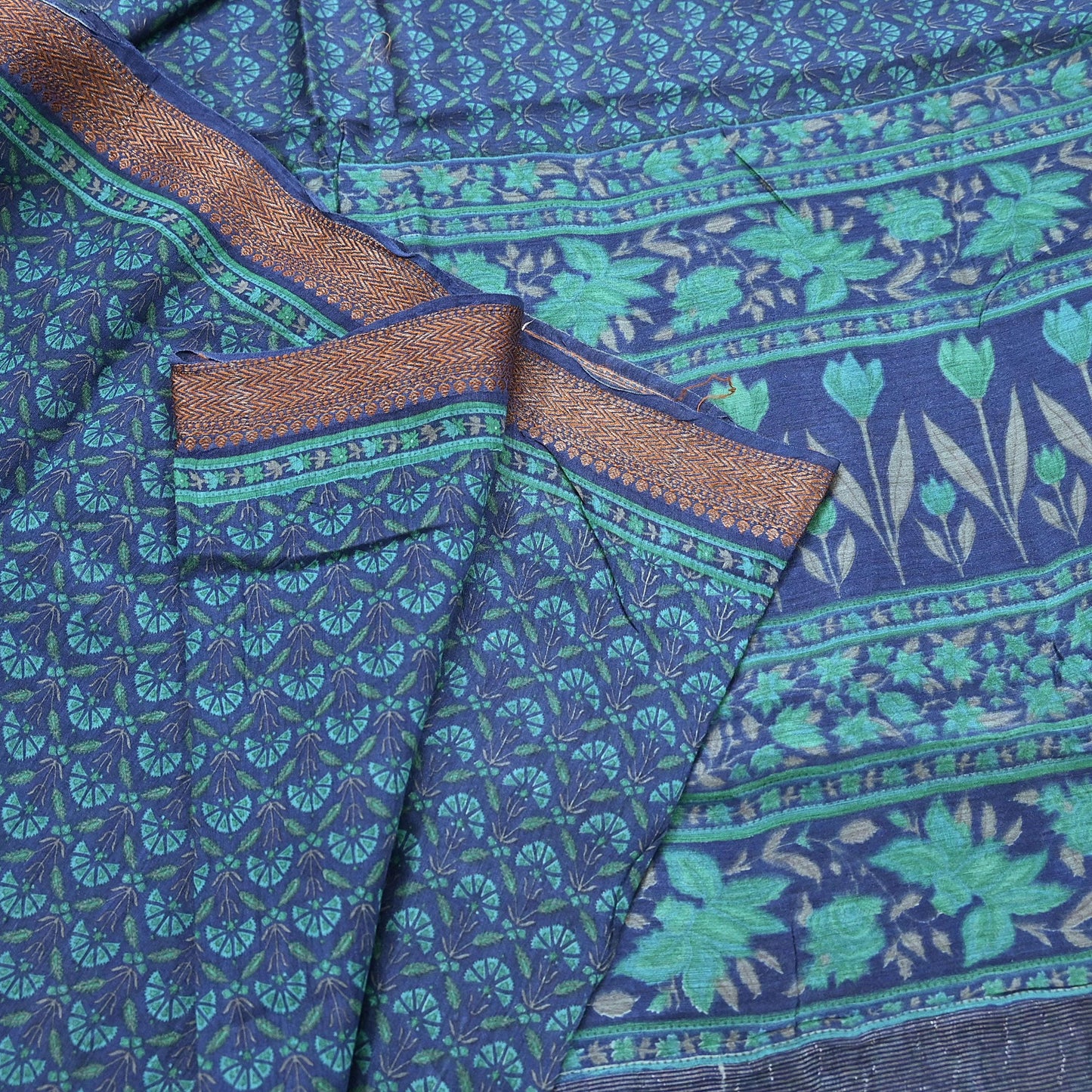 Vintage blue green Wool Saree Indian Pure Woolen Floral Woven Fabric 5 Yard Soft Warm Craft Material for Winter Dressmaking & Sewing