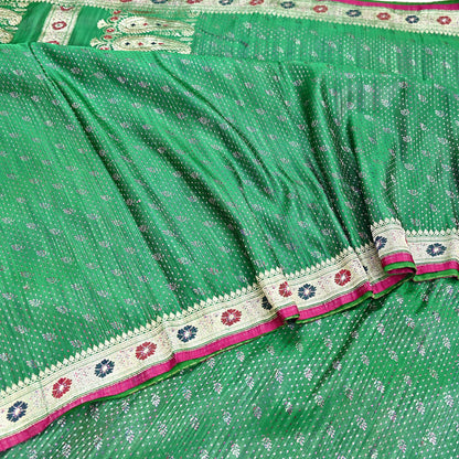 Indian Vintage Sari Green Heavy Pure Silk Woven Banarasi Brocade Saree Fabric 5Yd Ethnic Dress making Crafting Bollywood Zari