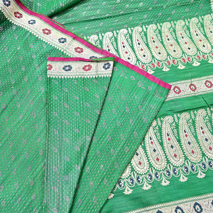 Indian Vintage Sari Green Heavy Pure Silk Woven Banarasi Brocade Saree Fabric 5Yd Ethnic Dress making Crafting Bollywood Zari