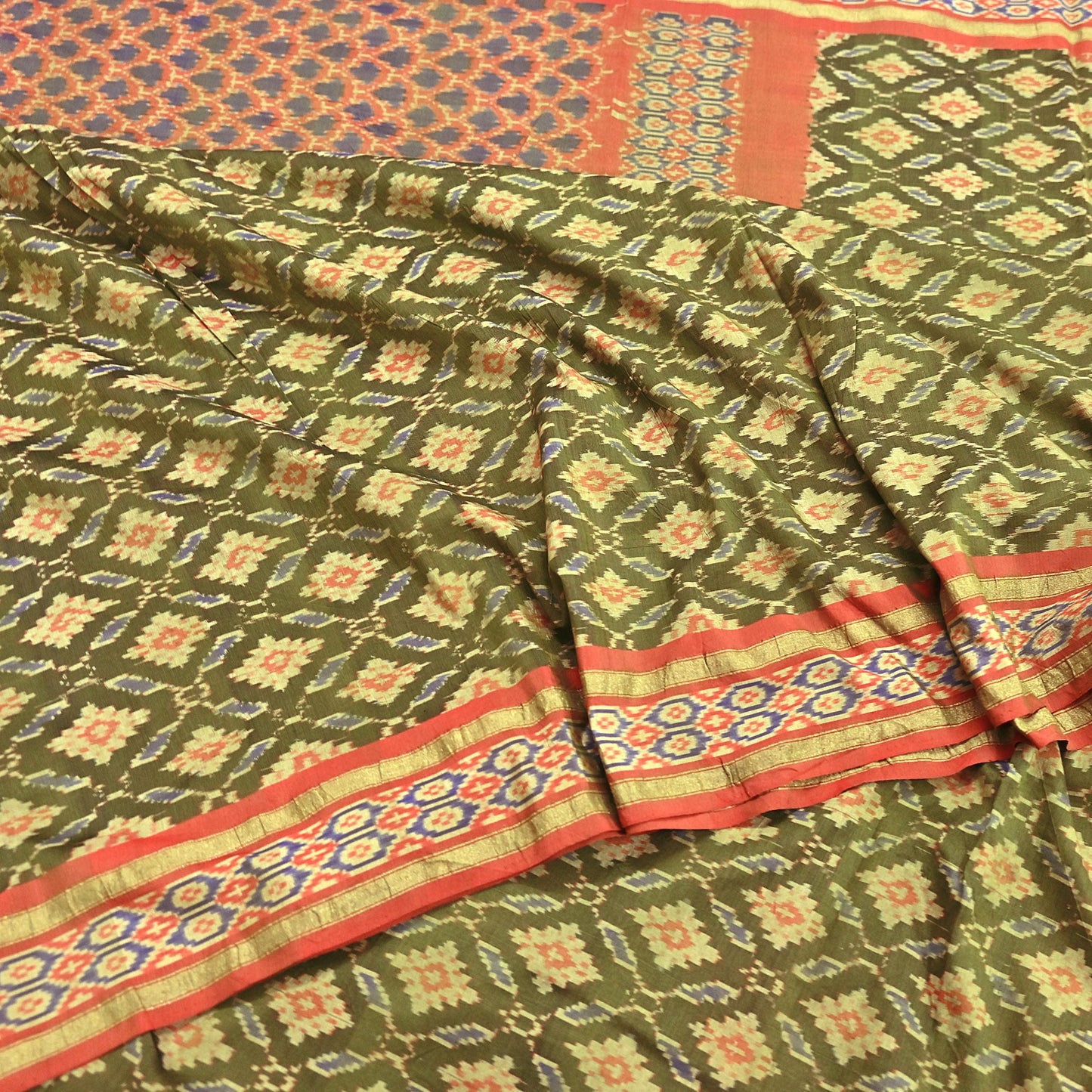 Indian Vintage Saree Green & orange Pure Silk Hand Woven Ikat Sari Craft Fabric 5Yard Dress Making Ethnic Premium Saree Quilting Crafting