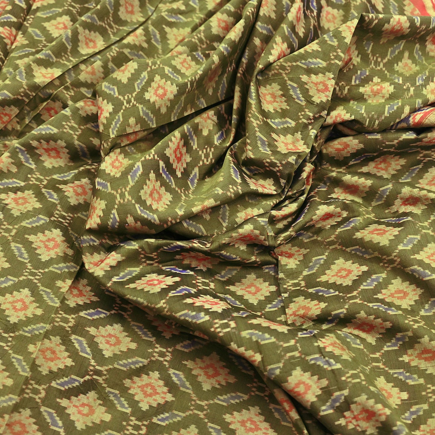 Indian Vintage Saree Green & orange Pure Silk Hand Woven Ikat Sari Craft Fabric 5Yard Dress Making Ethnic Premium Saree Quilting Crafting