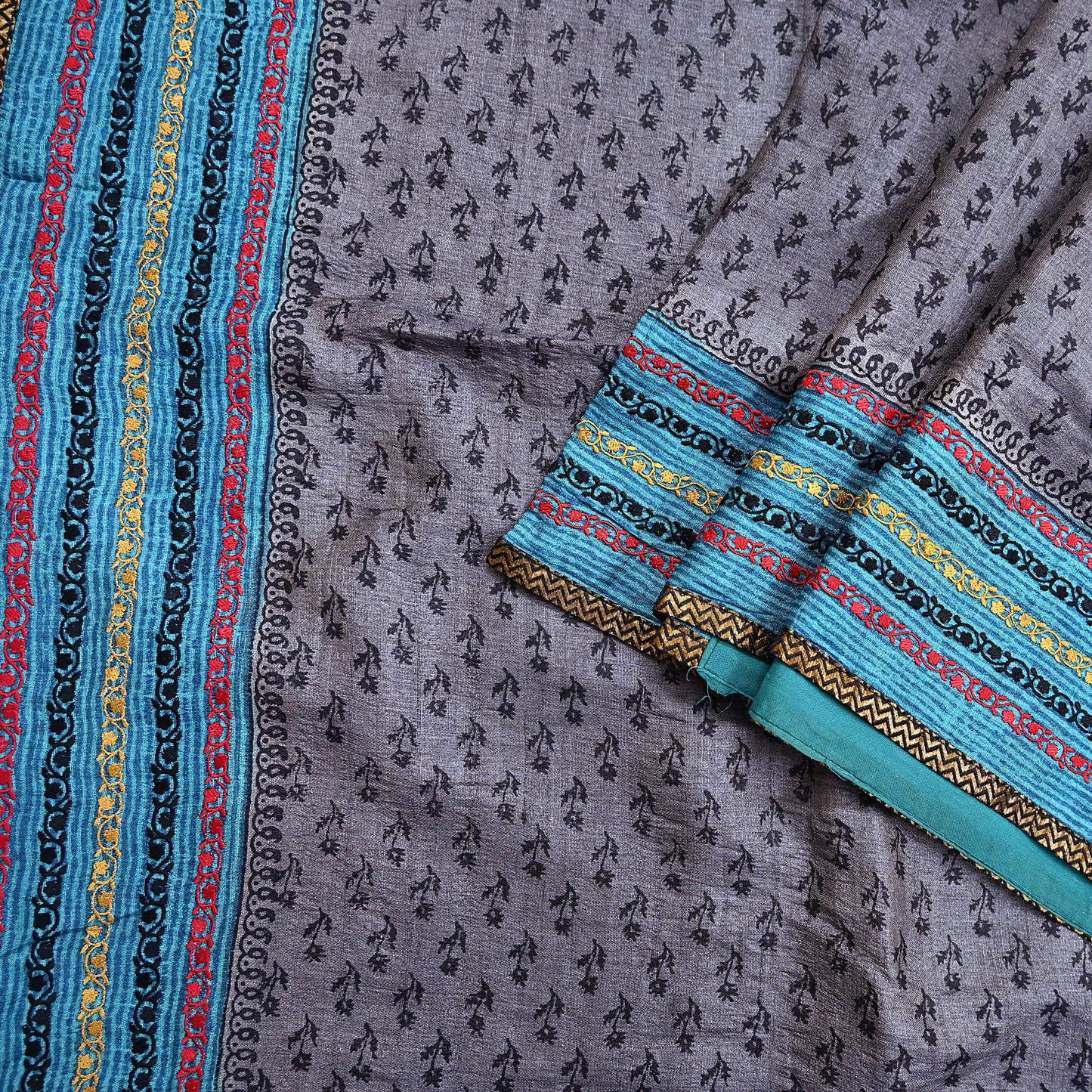 Indian Vintage Saree Gray Pure Khadi Silk Handloom Hand Beaded Sari Fabric 5yard Ethnic Dressmaking Crafting Upcycle Quilting