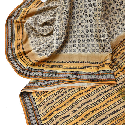 Indian Vintage Saree Ivory & Saffron Pure Khadi Silk Handloom Hand woven Sari Fabric 5yard Ethnic Dressmaking Crafting Upcycle Quilting