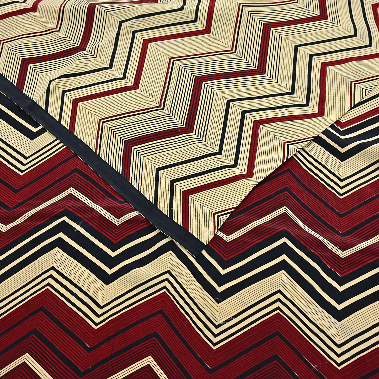 Indian Vintage Sari Beige & Black Pure Crepe Silk Printed Saree 5yard Sewing Floral Soft Craft Fabric Wrap Crafting Quilting Upcycle