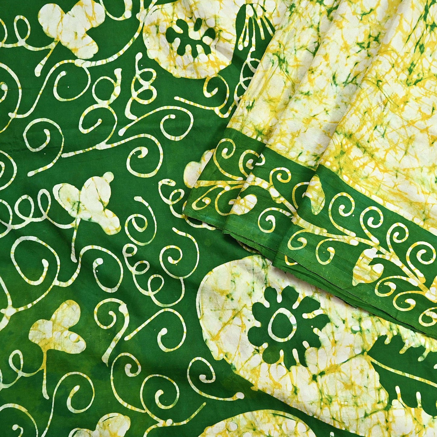 Indian Vintage Sarees Batik Printed 100% Pure Silk Sari Craft Fabric 5Yd Soft Sewing Sarong Wrap Boho Dress Making For Crafting Quilting