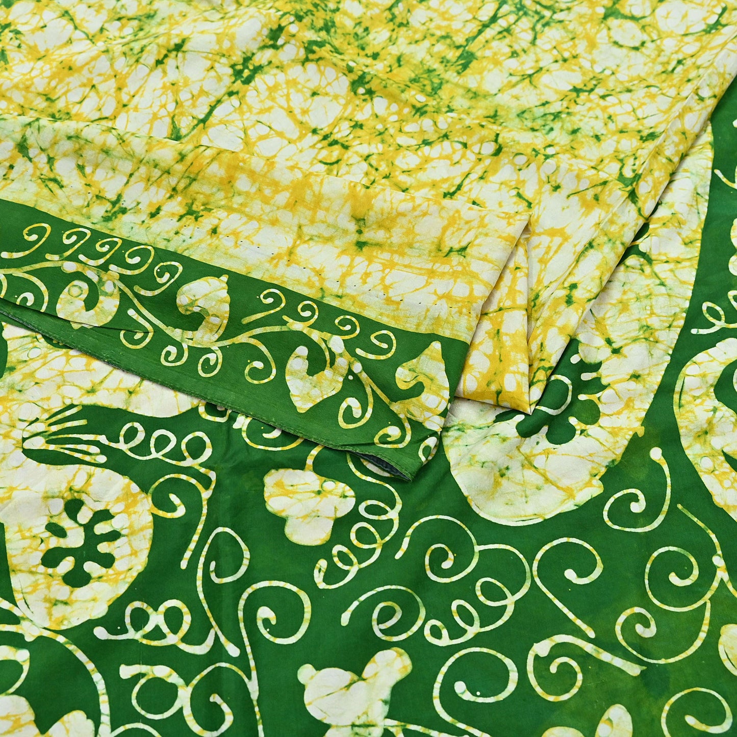 Indian Vintage Sarees Batik Printed 100% Pure Silk Sari Craft Fabric 5Yd Soft Sewing Sarong Wrap Boho Dress Making For Crafting Quilting