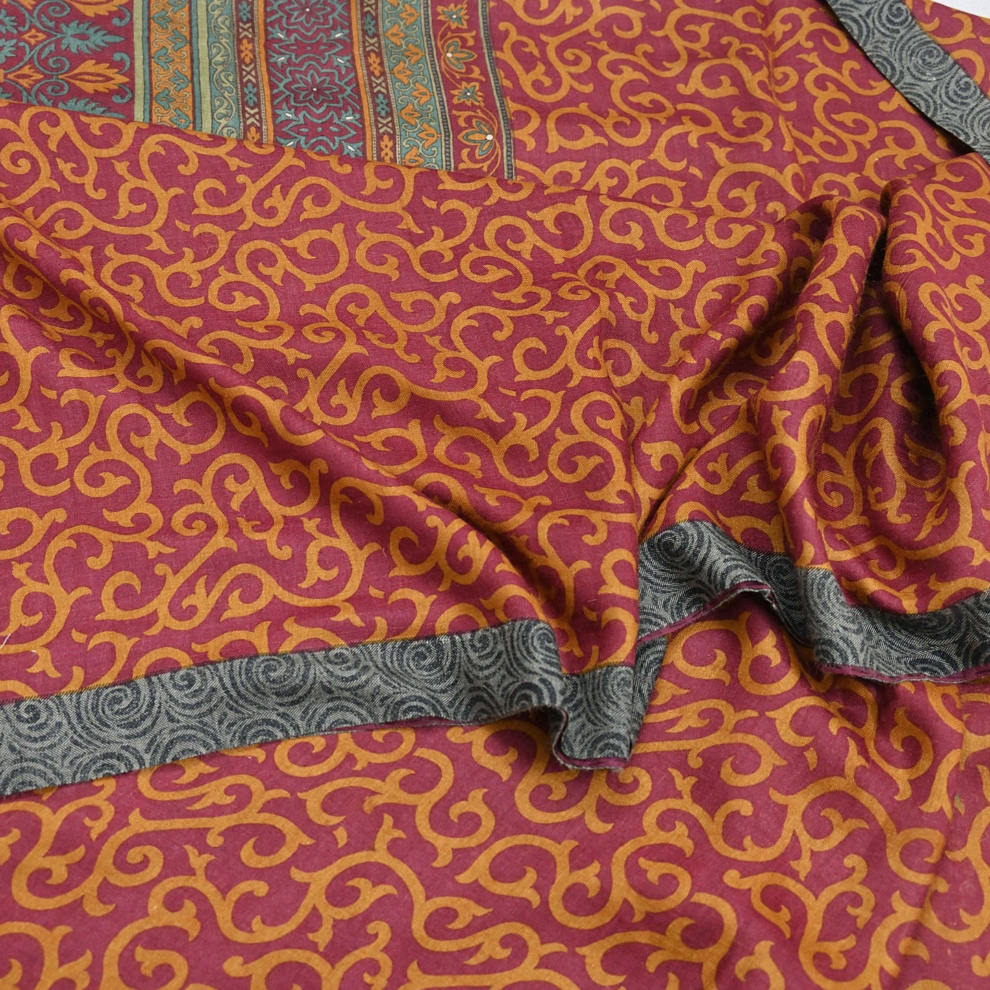 Vintage Maroon mustard Wool Saree Indian Pure Wool Floral Woven Fabric 6 Yard Soft Warm Craft Material for Winter Dressmaking & Sewing